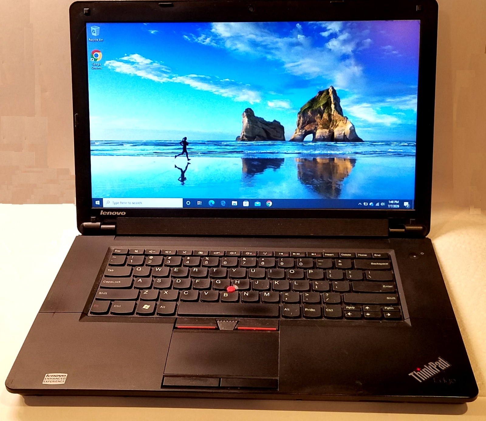 LENOVO THINKPAD EDGE 15.6″ LCD CORE i3@ 2.53GHz 1 TERABYTE HDD 8 GB RAM WiFi CAM