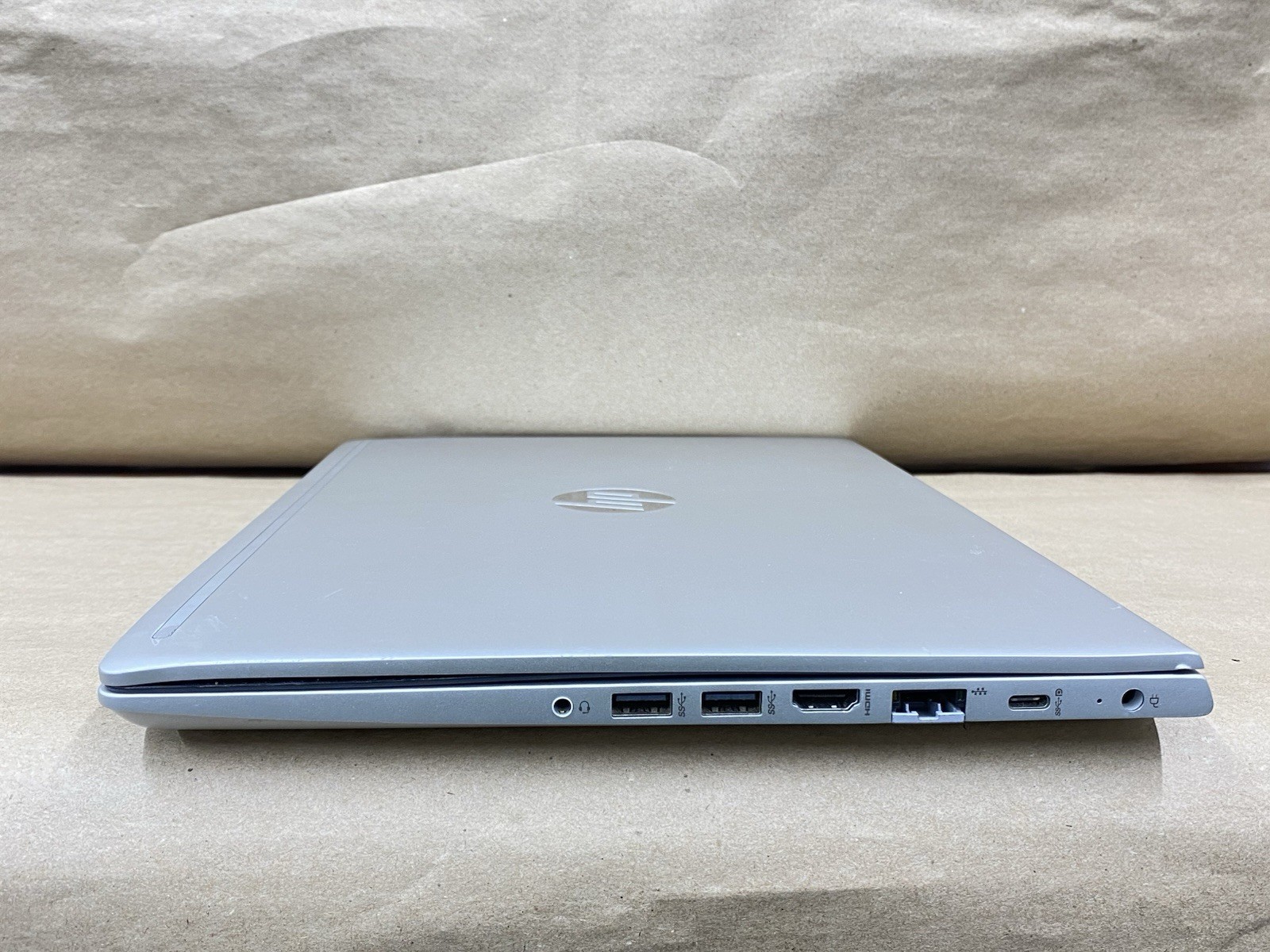 HP 440 G6 – 14″ 1366×768 – i5-8265U – 8GB – 128GB SSD – Win 11 Pro