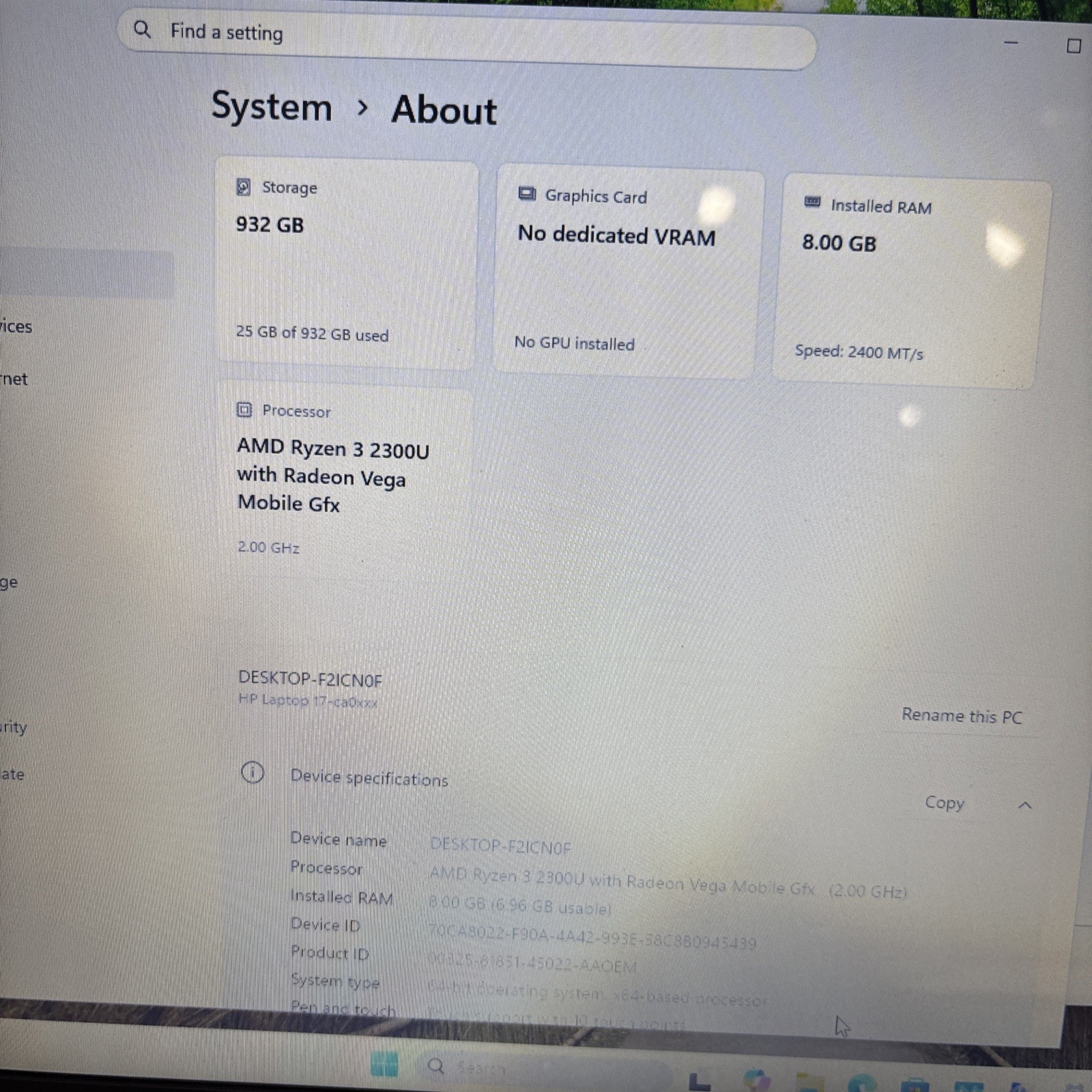 HP 17-ca0xxx AMD Ryzen 3 2300U 2.00GHz 8GB RAM 1TB HDD Win 11 Home