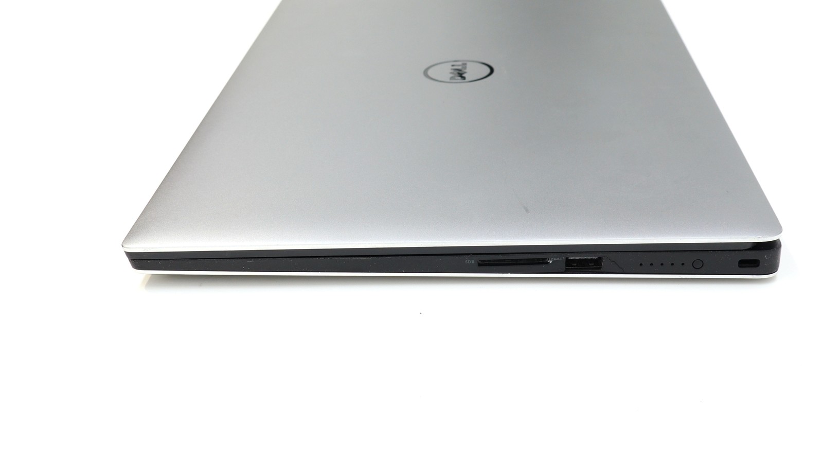 Dell XPS 15 9550 16″ i7-6700hq 16GB 512GB – Fair READ DESC