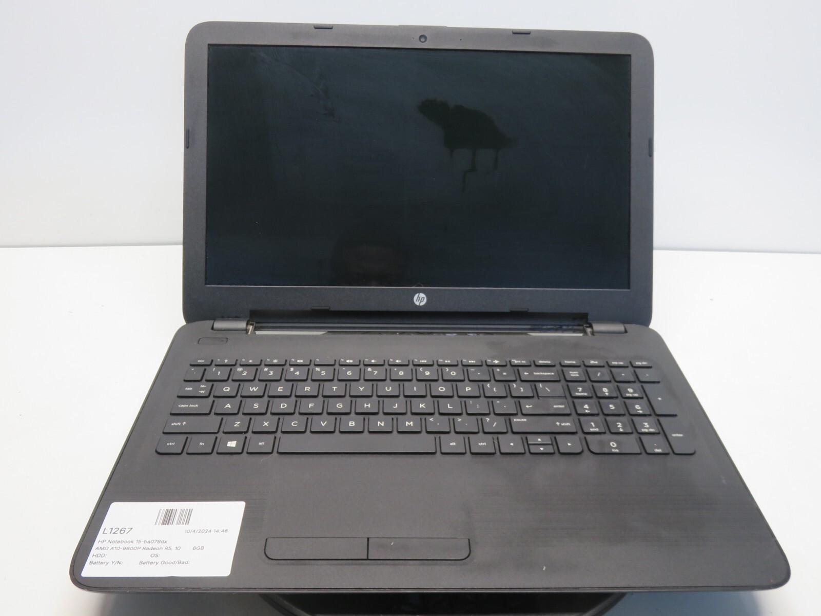 HP Notebook 15-ba079dx AMD A10-9600P Radeon R5 2.4 GHz 6GB NO HDD No Batt
