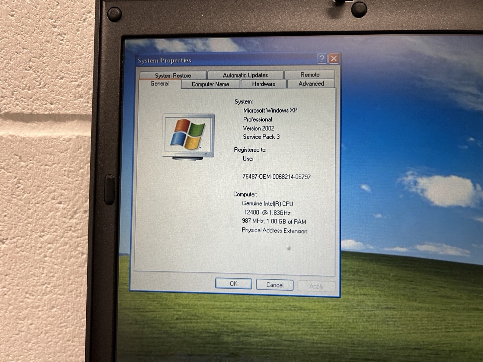 DELL LATITUDE D820 Core 2 Duo 1GB RAM 120GB HDD NVIDIA WINDOWS XP Serial Laptop