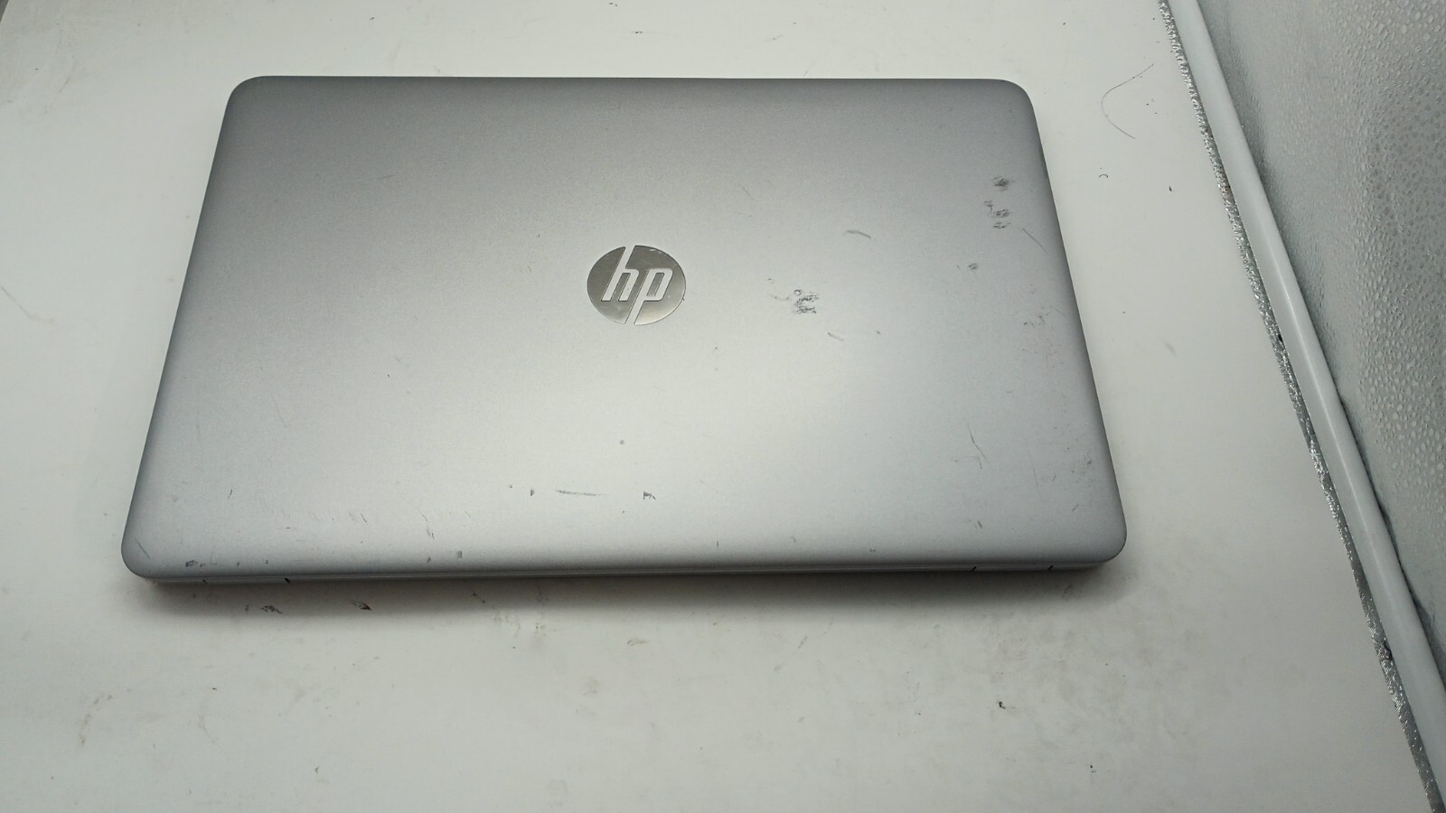 EliteBook 850 G4(122610-45)w/charger.i5-7200U.8GB.256GB SDD.15.6″FHD.W11