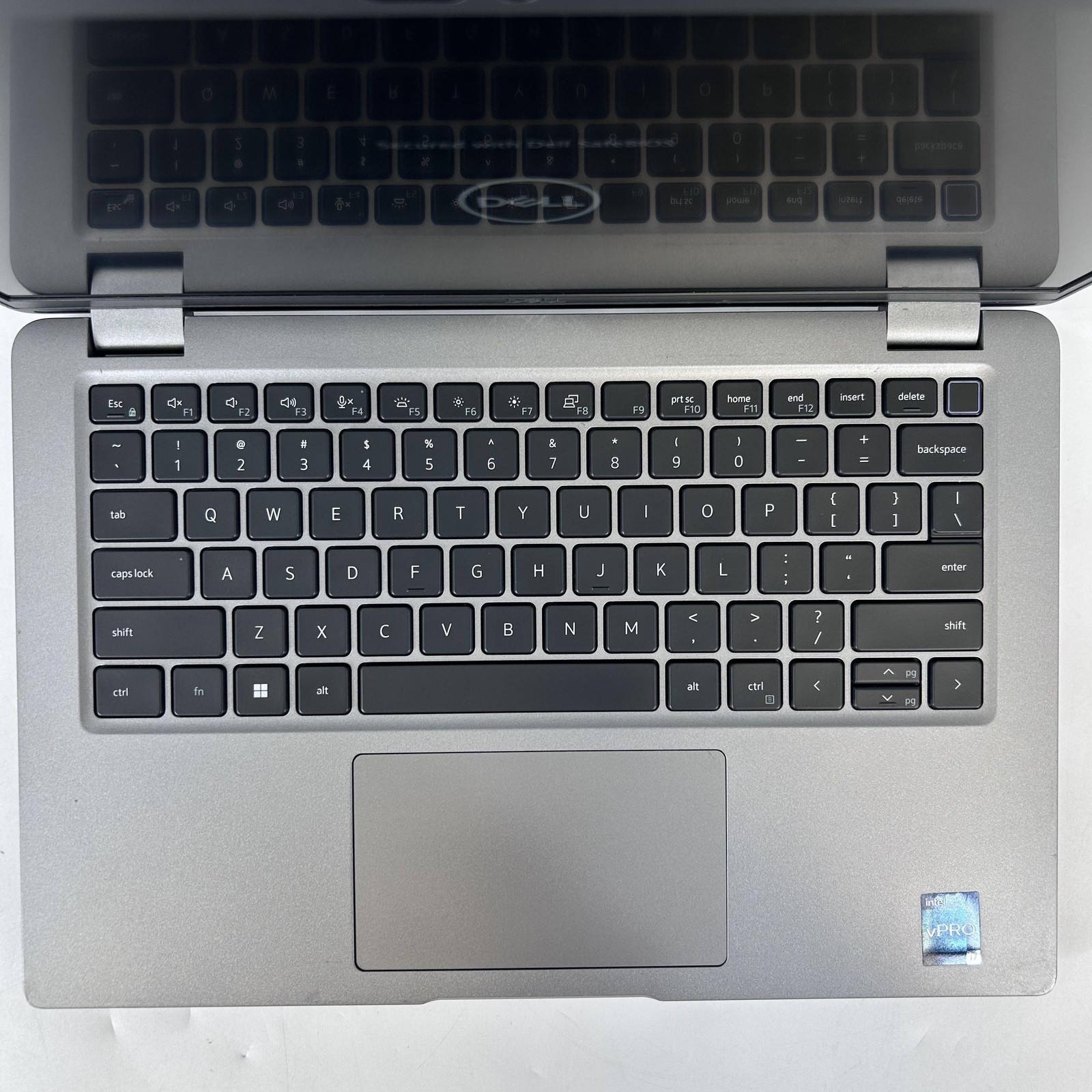 Dell Latitude 5440 14 Gray FHD 1.8 GHz i7-1365U 16GB 512GB SSD Good WHITE SPOTS