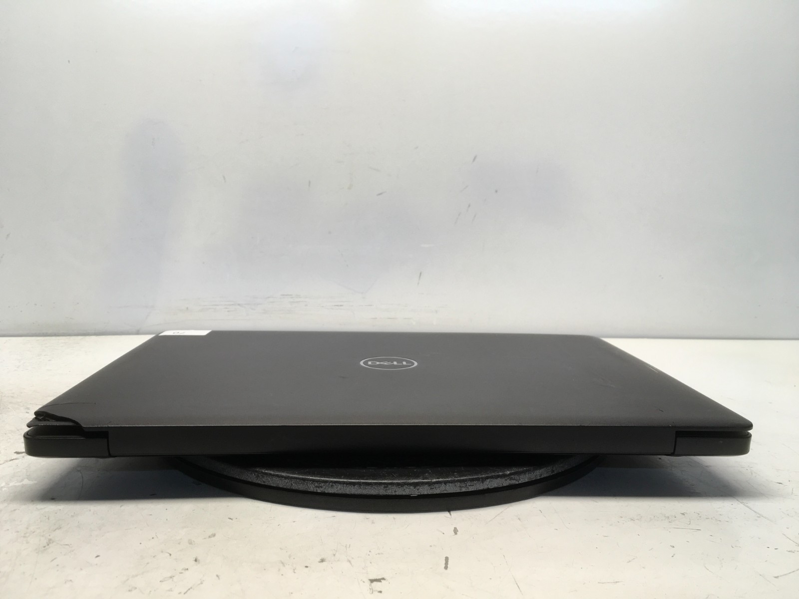 Dell Latitude 3590 Intel i3-7020U 2.3GHz 4 GB NO HDD No Batt
