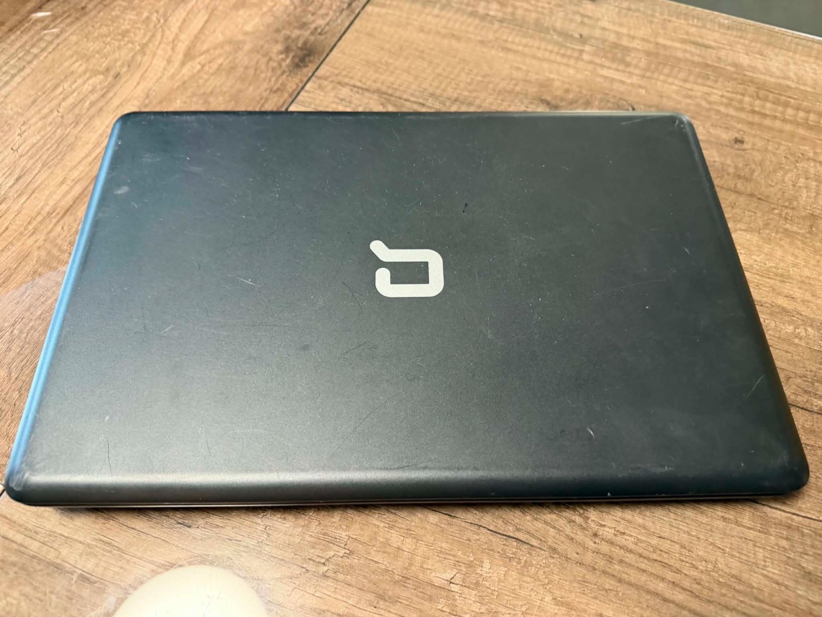 Compaq Presario CQ56-115DX – 15.6″ AMD V-Series Processor UNTESTED