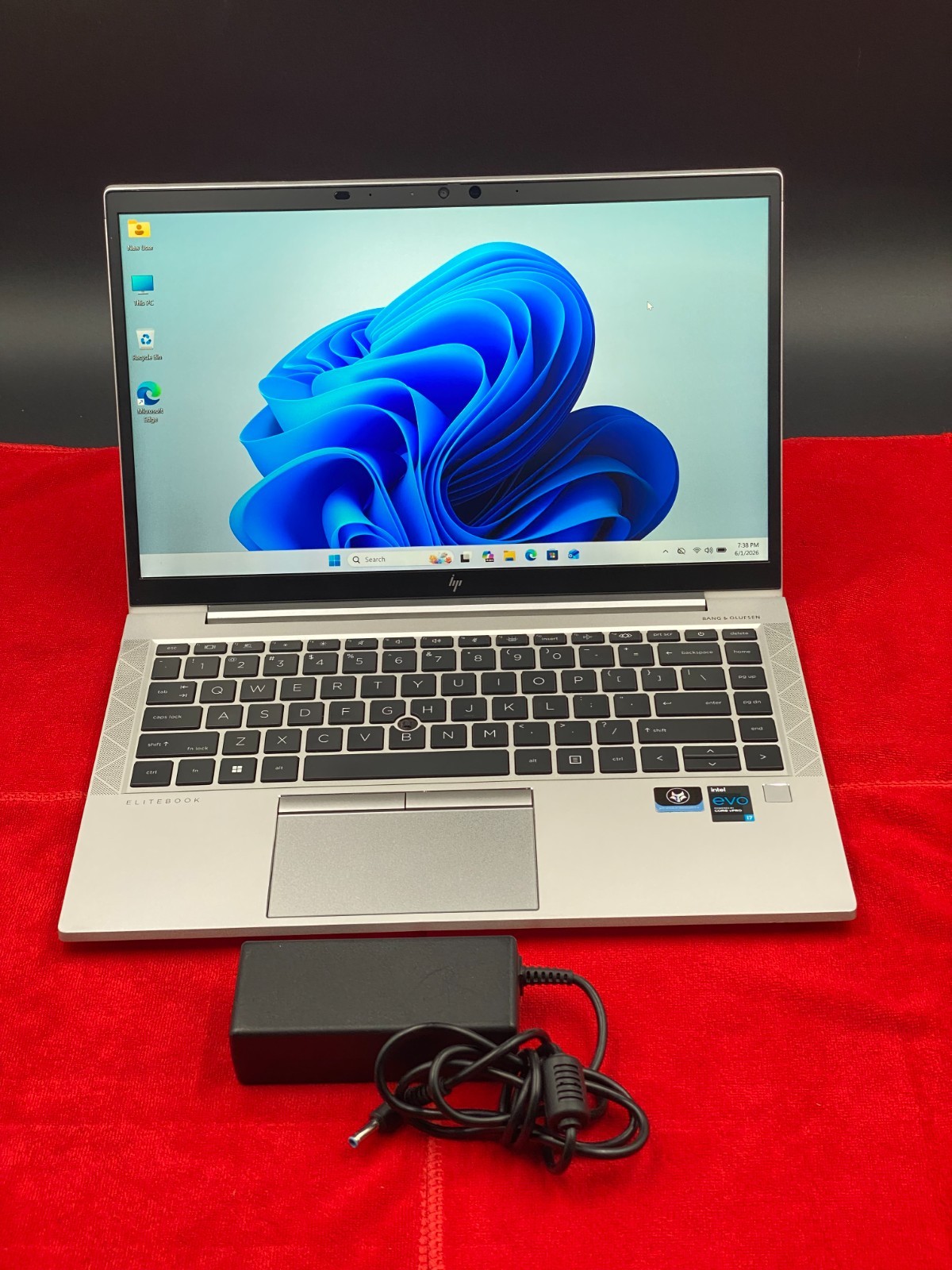 HP ELITEBOOK 840 G8 14″ i7-1185G7 16GB RAM 256GB NVMe WINDOWS 11 PRO GRADE B-