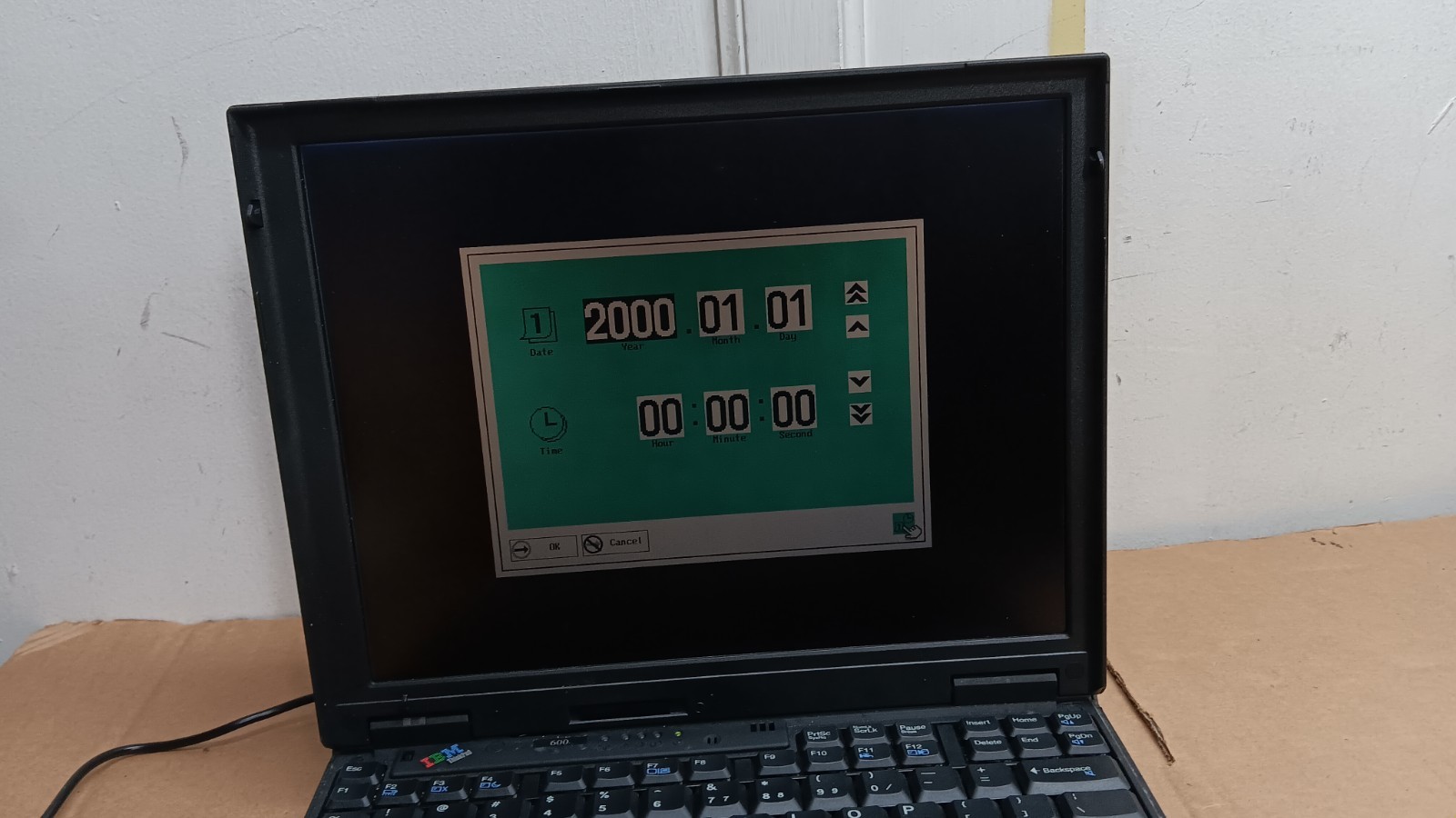 Vintage IBM ThinkPad 600 Laptop Intel Pentium II 13″ LCD Screen IBM TYPE 2645 PR