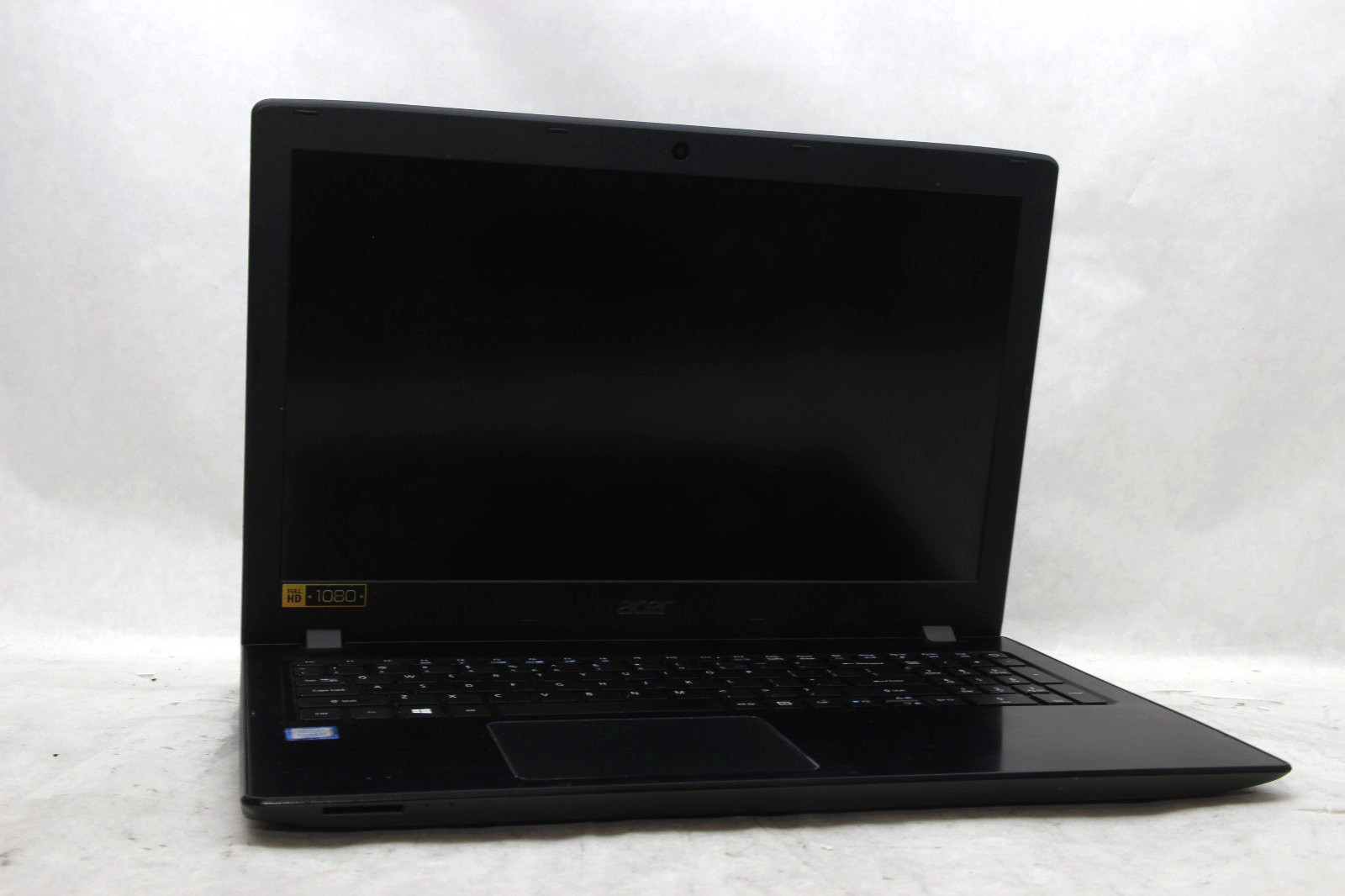 Acer Aspire E5-575 15.6″ Laptop i7-7500U 8 GB RAM 256 GB SSD Win 11 No Charger