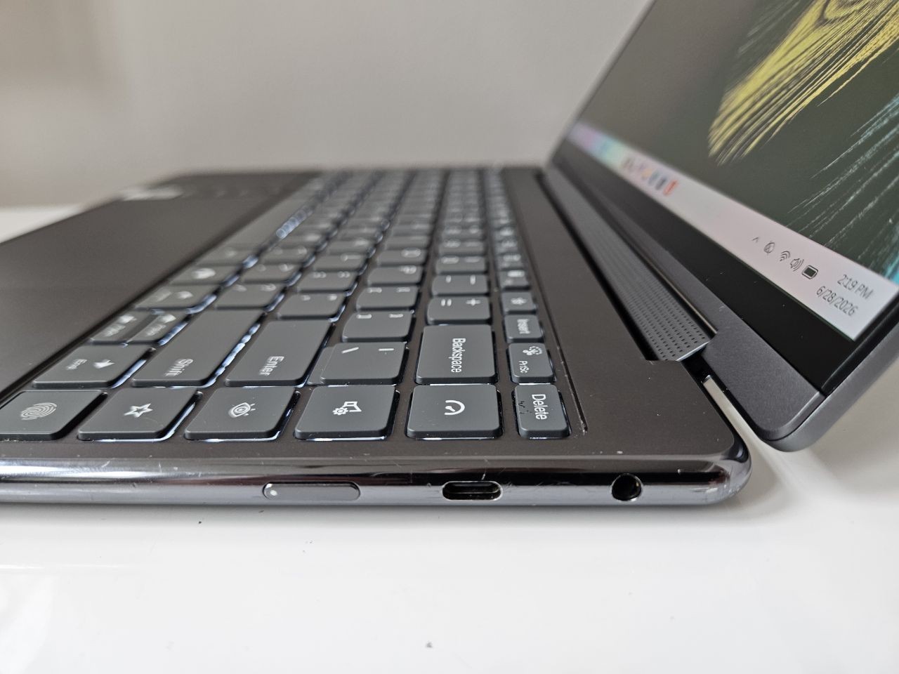 Yoga 9 2-in-1 14IMH9 14-inch 4K WQUXGA OLED TOUCH Ultra 7 155H 32Gb 1Tb Warranty
