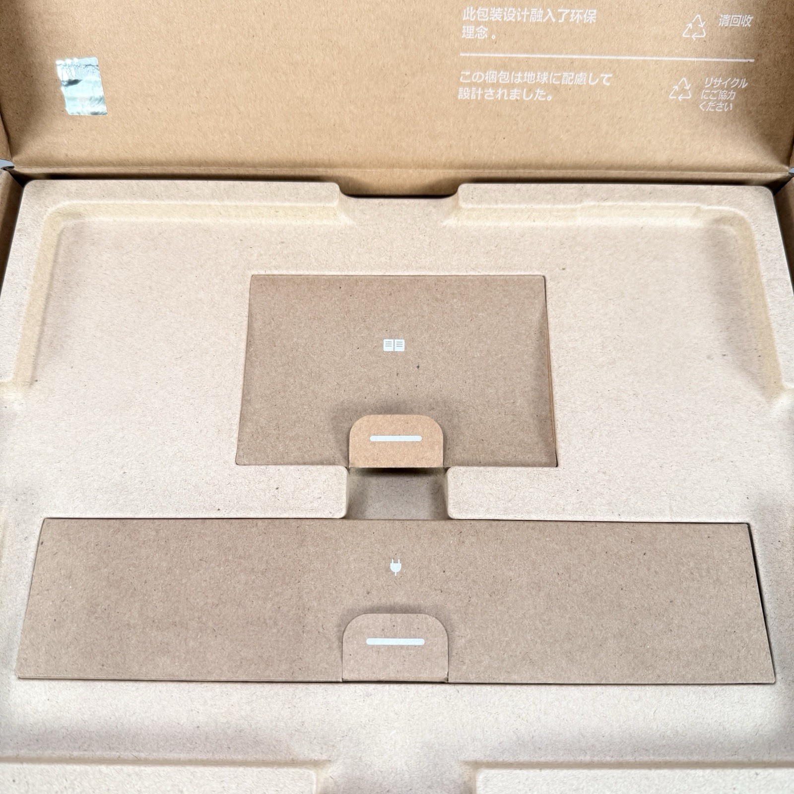 Microsoft Surface Pro 10 Tablet – 13″ – 32 GB – 256 GB SSD – Platinum