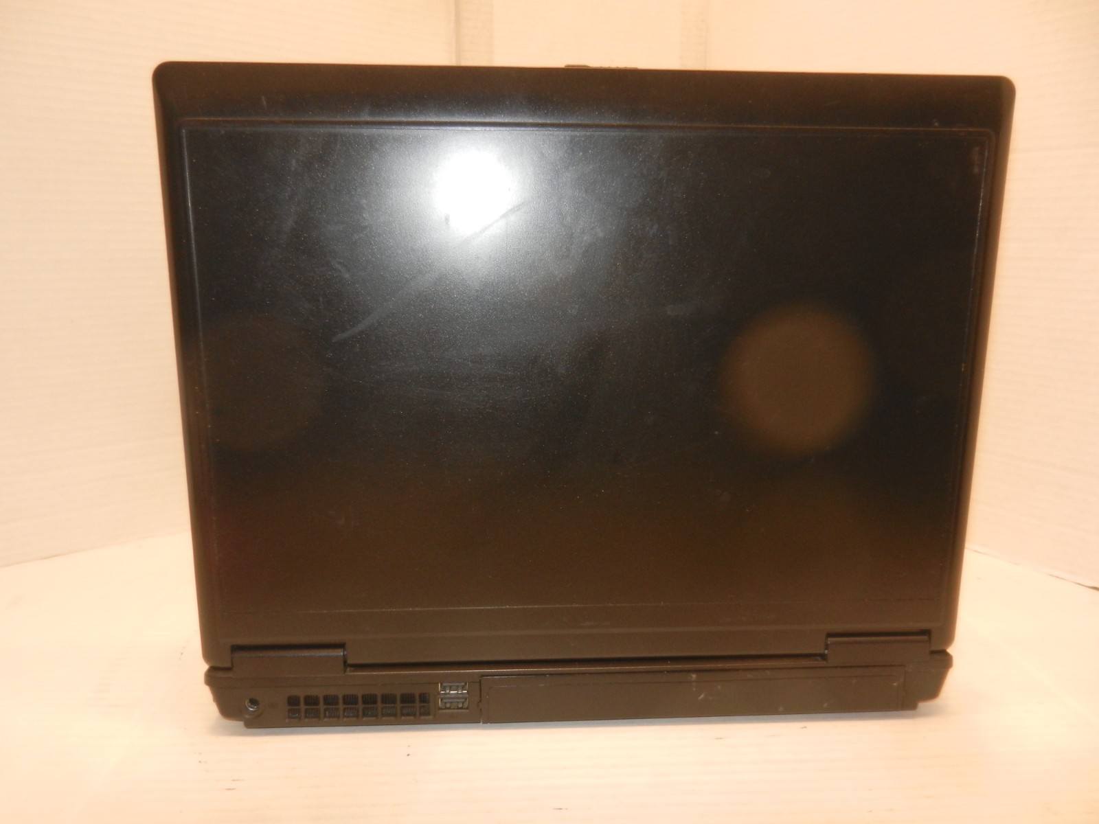 ASUS Z96F 15.4″ CORE 2 DUO T7200@2.0 4GB RAM 250GB HDD WINDOWS 7