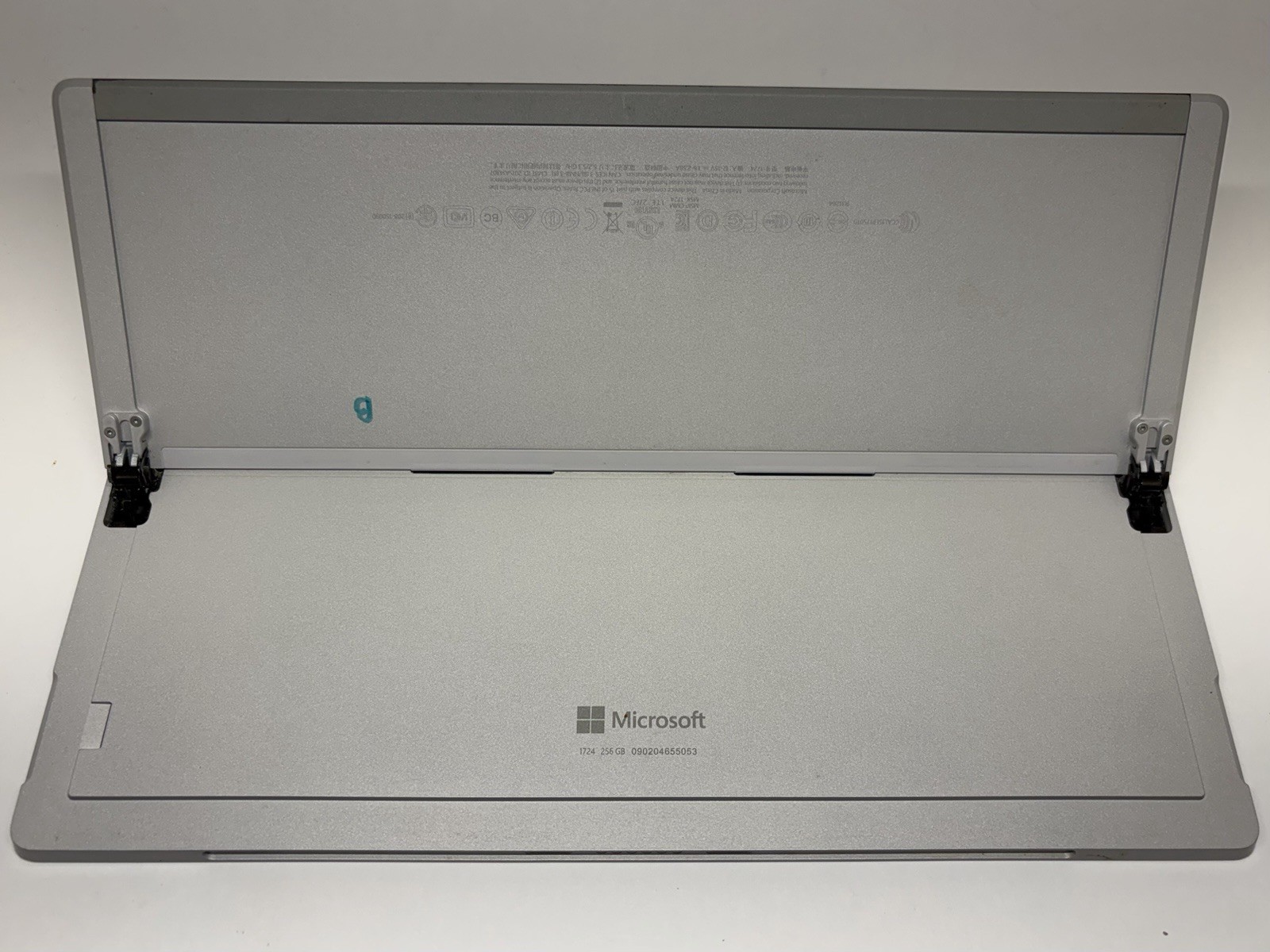 Microsoft Surface Pro 4 Intel i5 8GB RAM 256 GB Win11 EXCELLENT Tablet wKeyboard