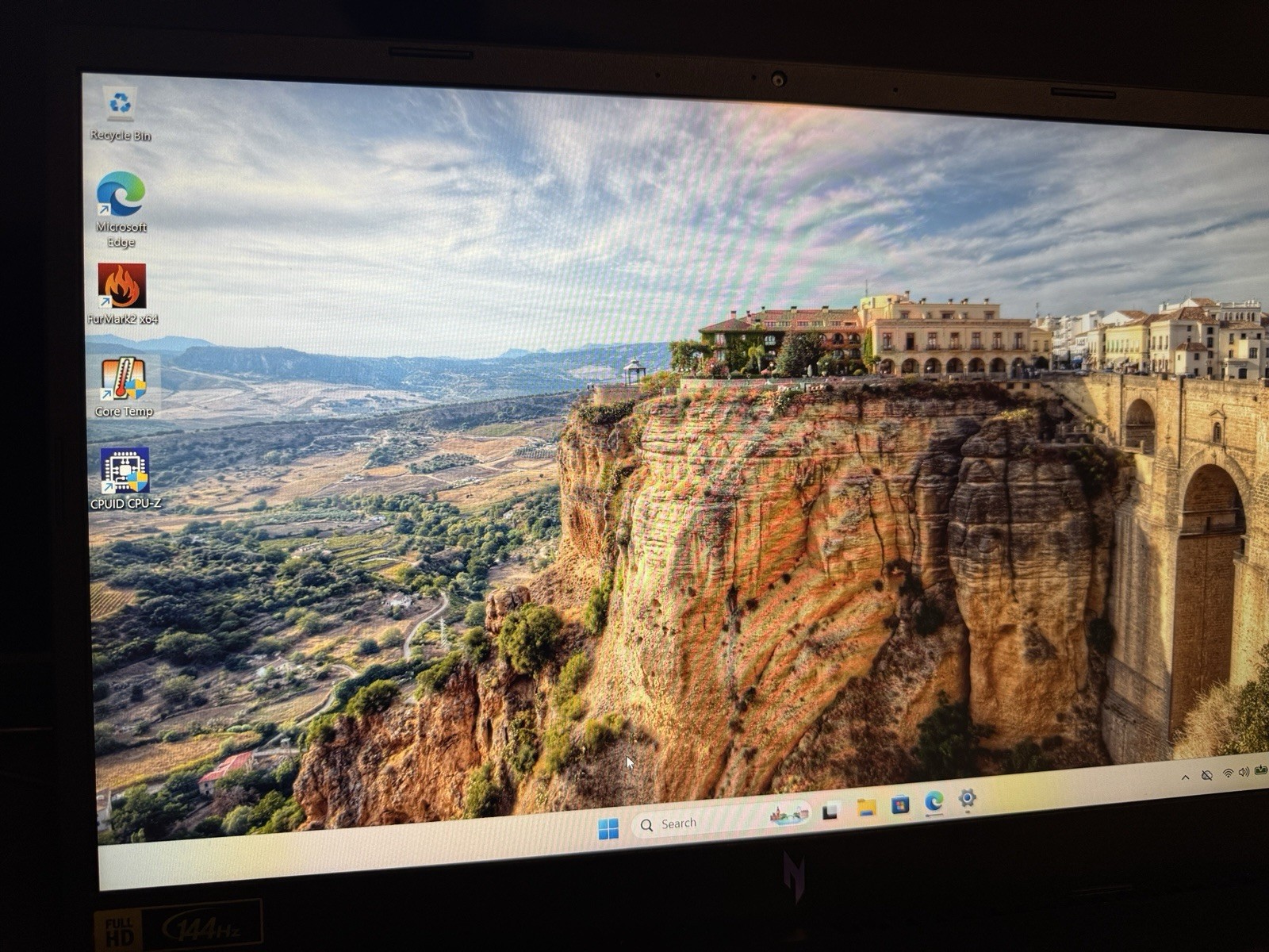 Acer Nitro V RTX 4050, Ryzen 5 3.3Ghz 16GB DDR5, 128gb Ssd RUNS GREAT! READ DESC