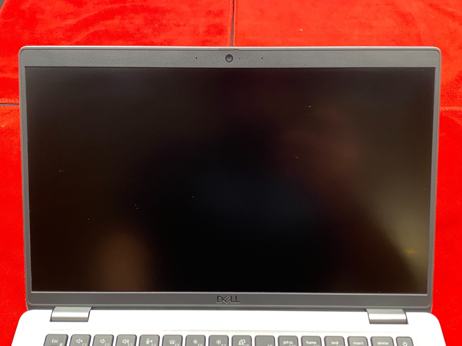 DELL LATITUDE 5430 14″ FULLHD i7-1265U 8GB RAM 256GB NVMe WINDOWS 11 BATTERY 99%