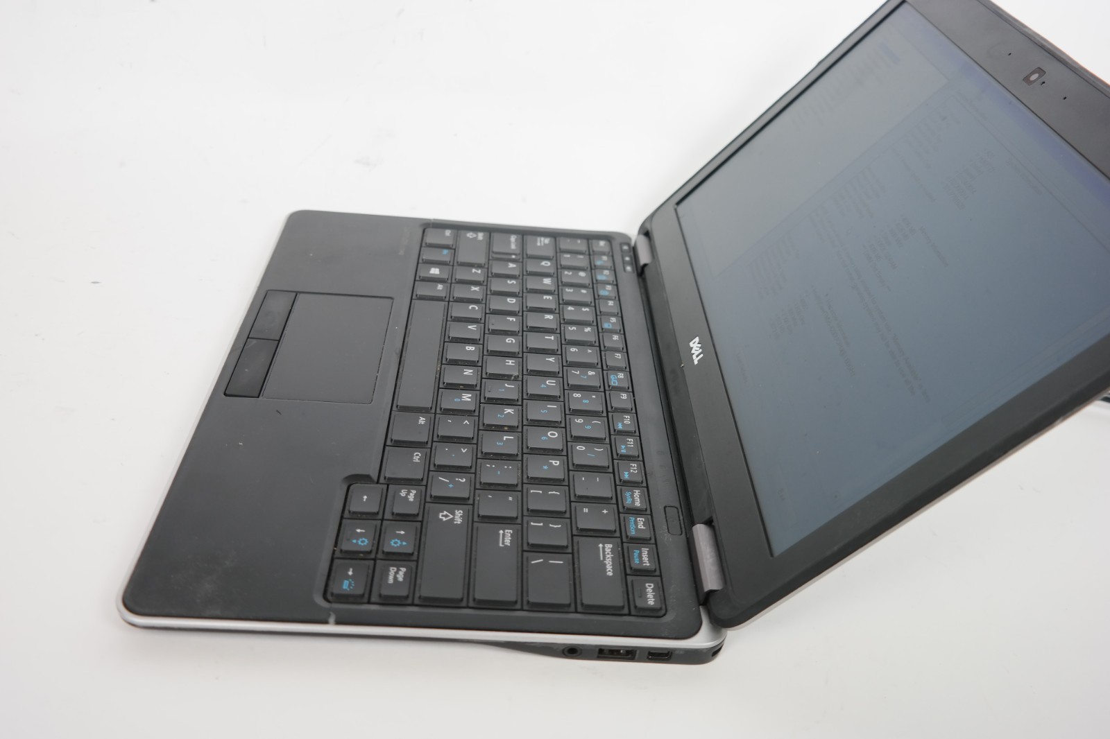 Dell Latitude E7240 i5 No RAM No HDD No Battery No Backplate Boots BIOS (Tested)