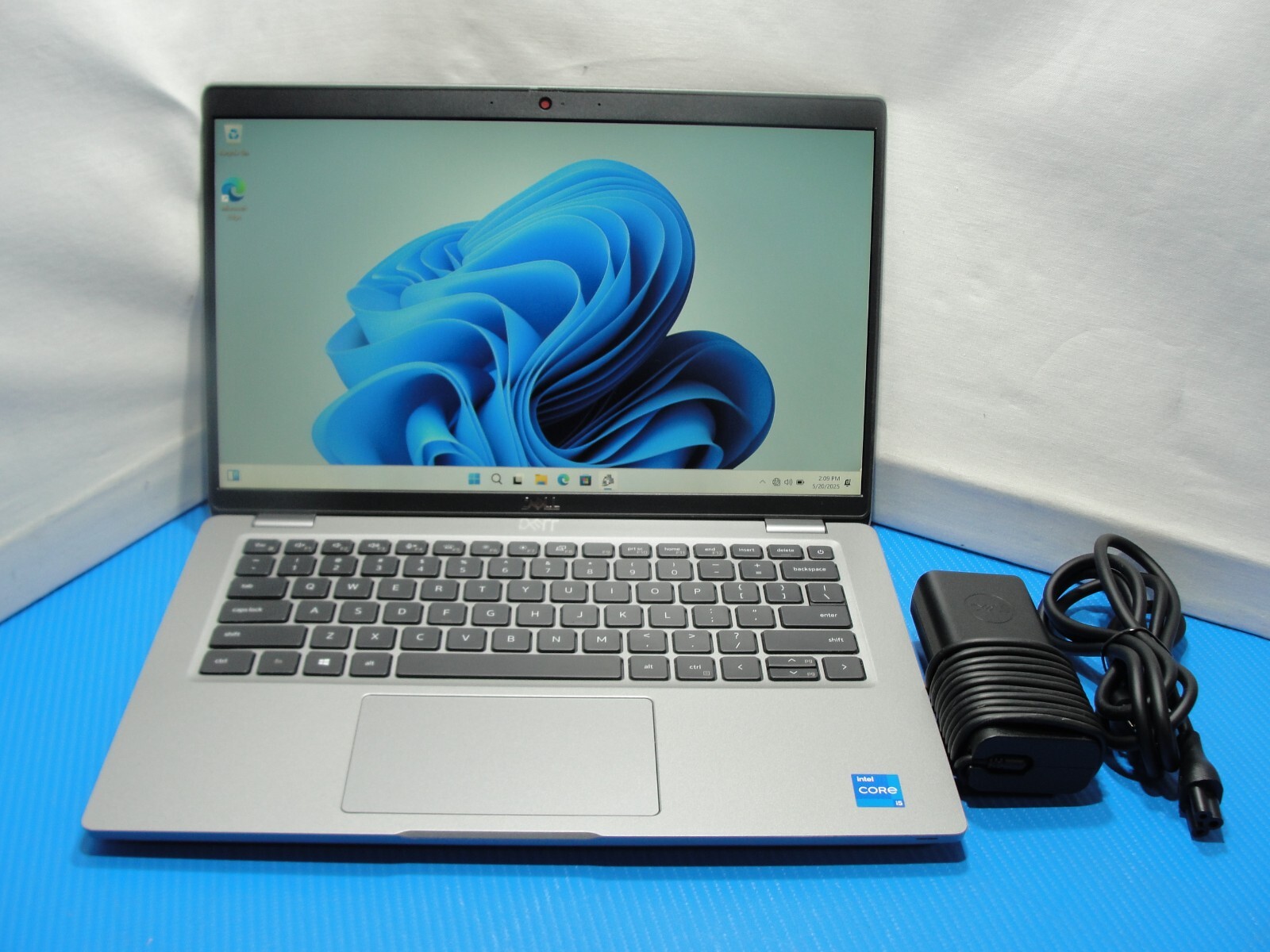 Dell Latitude 5420 14”FHD Intel Core i5-1145G7 2.6GHz 8GB 256GB SSD + Charger
