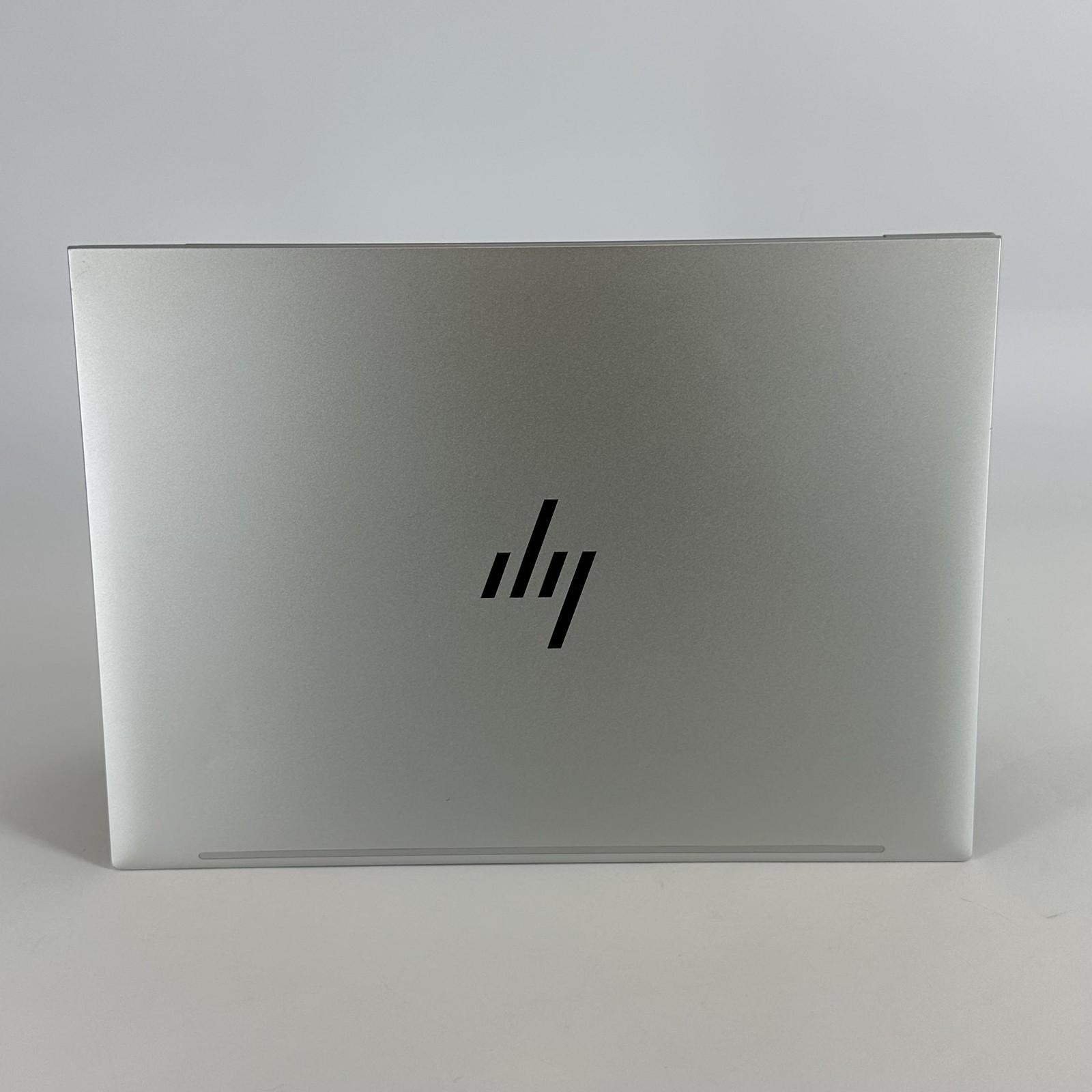 HP Elitebook 840 G9 14 FHD+ 1.8 GHz i7-1265U 16GB 512GB SSD Good