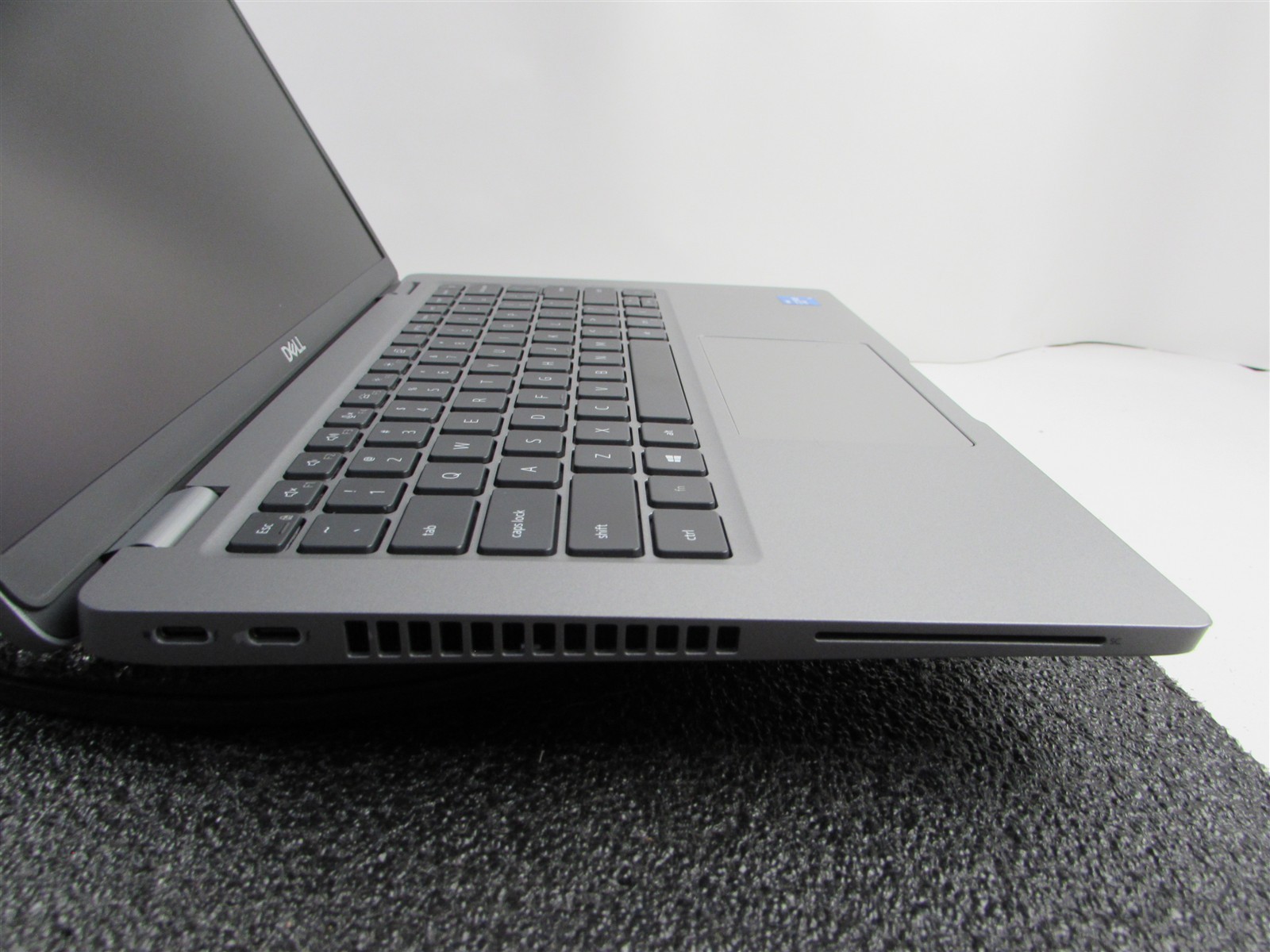 DELL LATITUDE 5420 1920X1080 FHD CORE I5-1145G7 512GB SSD 16GB RAM NO O.S/BATT