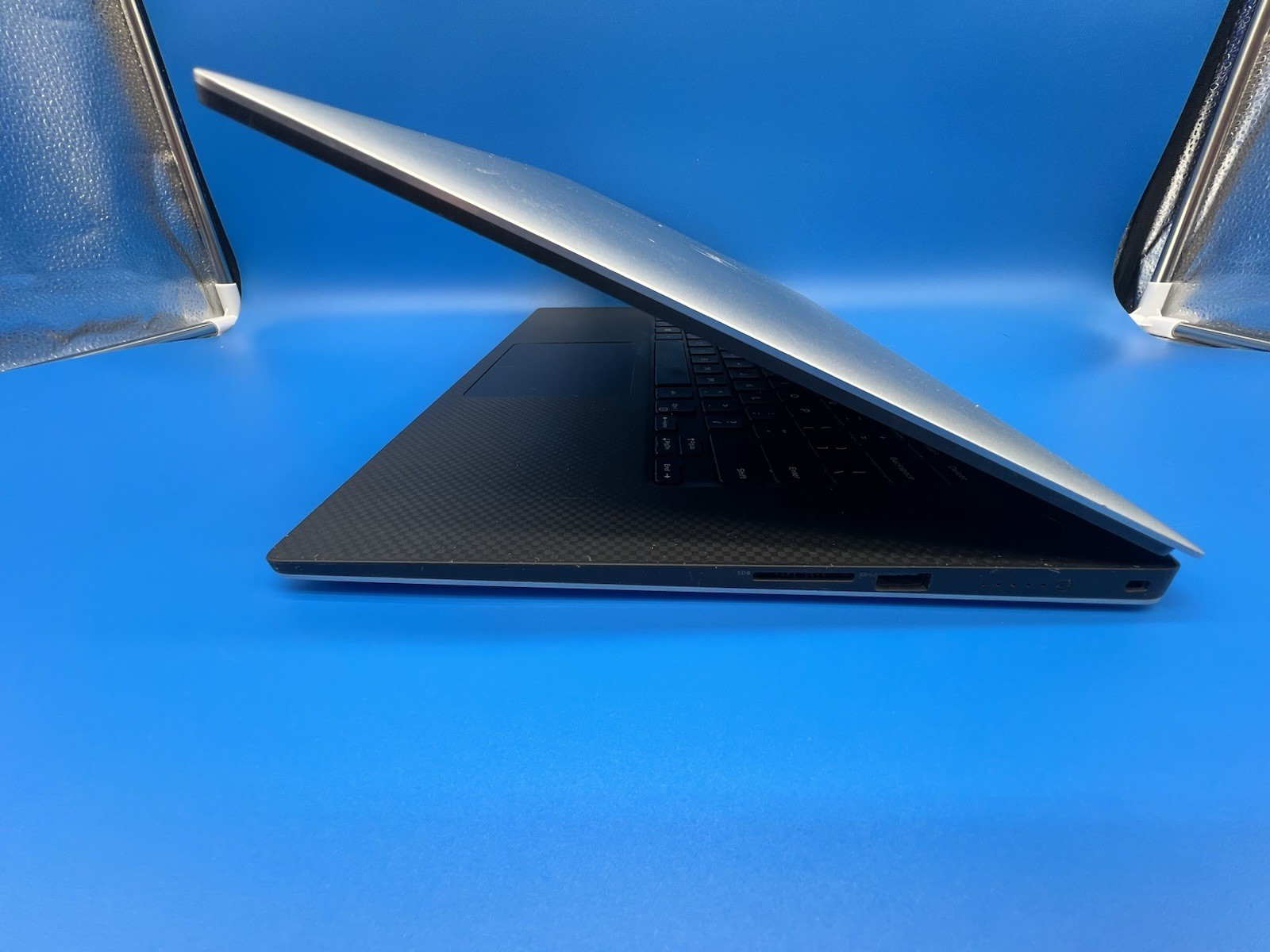 Dell XPS 15 7590 15.6” i5-9300H 8GB RAM 256GB SSD Windows 11 Pro