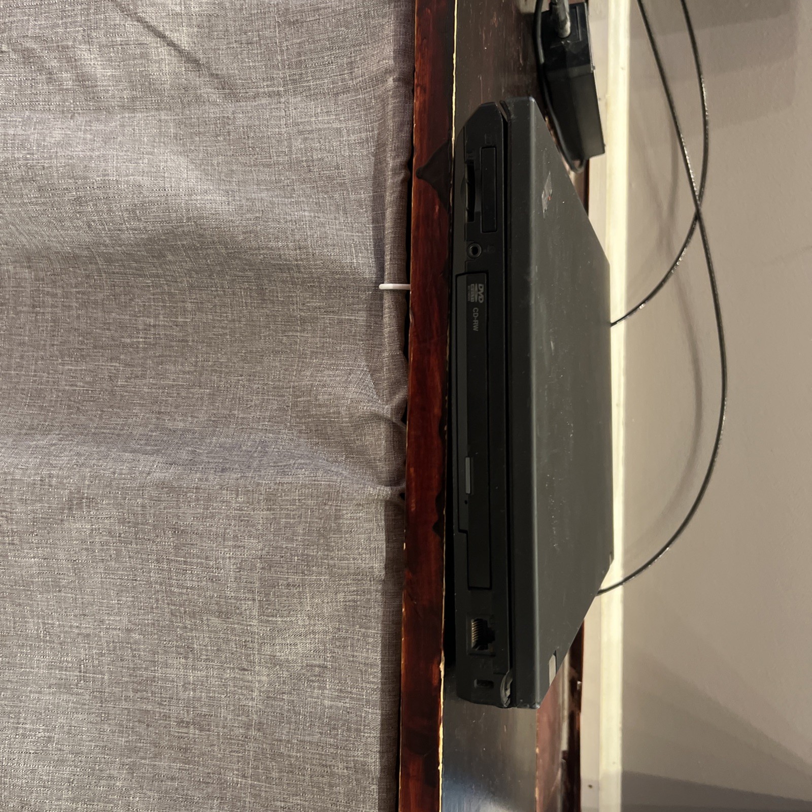 Lenovo ThinkPad T510 Intel i5-M520 2.4GHz 8GB NO HDD