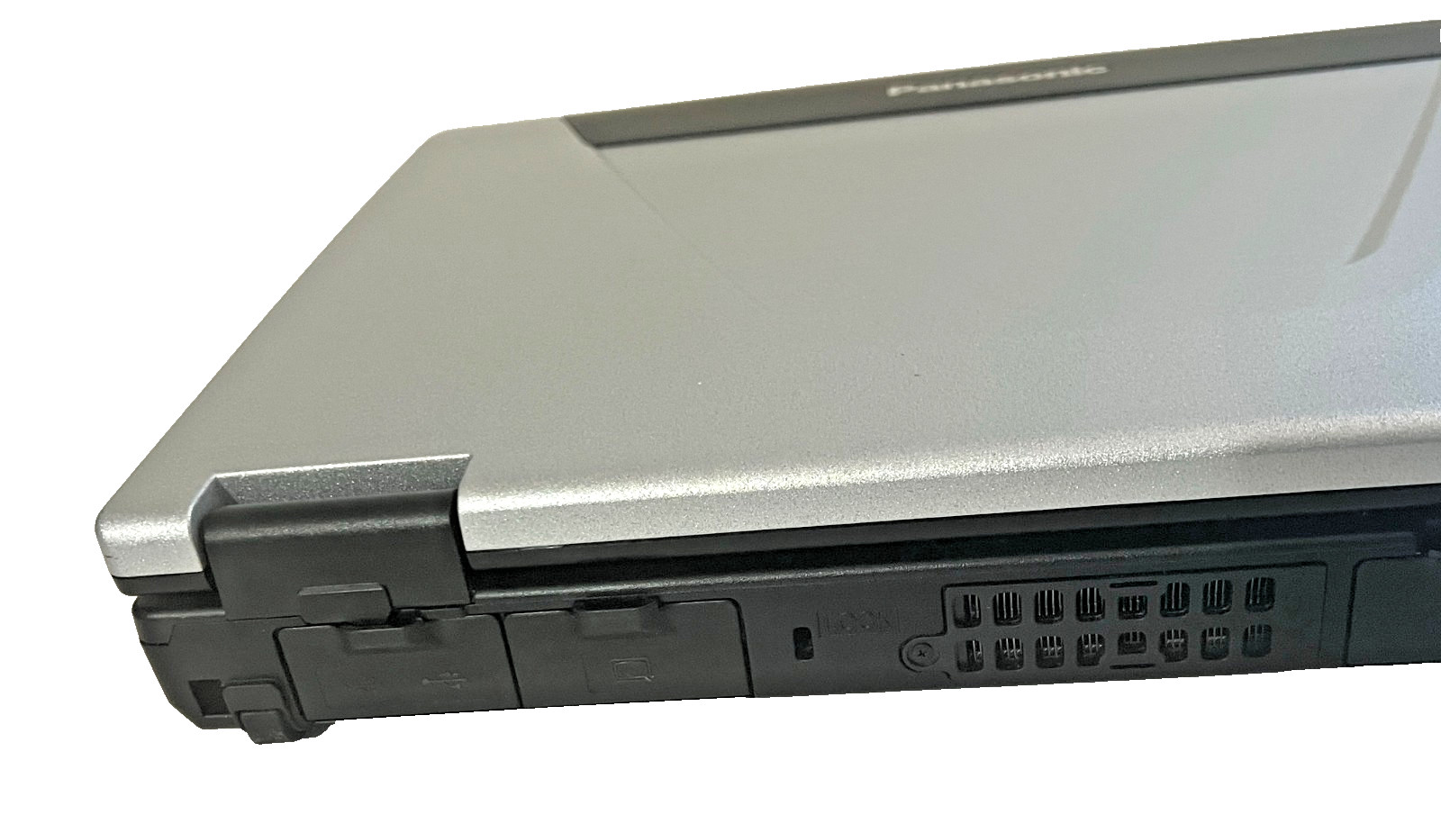 Panasonic Toughbook CF-52 Core 2 Duo P8400 2.26GHz 4GB 128GB SSD LTE WINDOWS 7P
