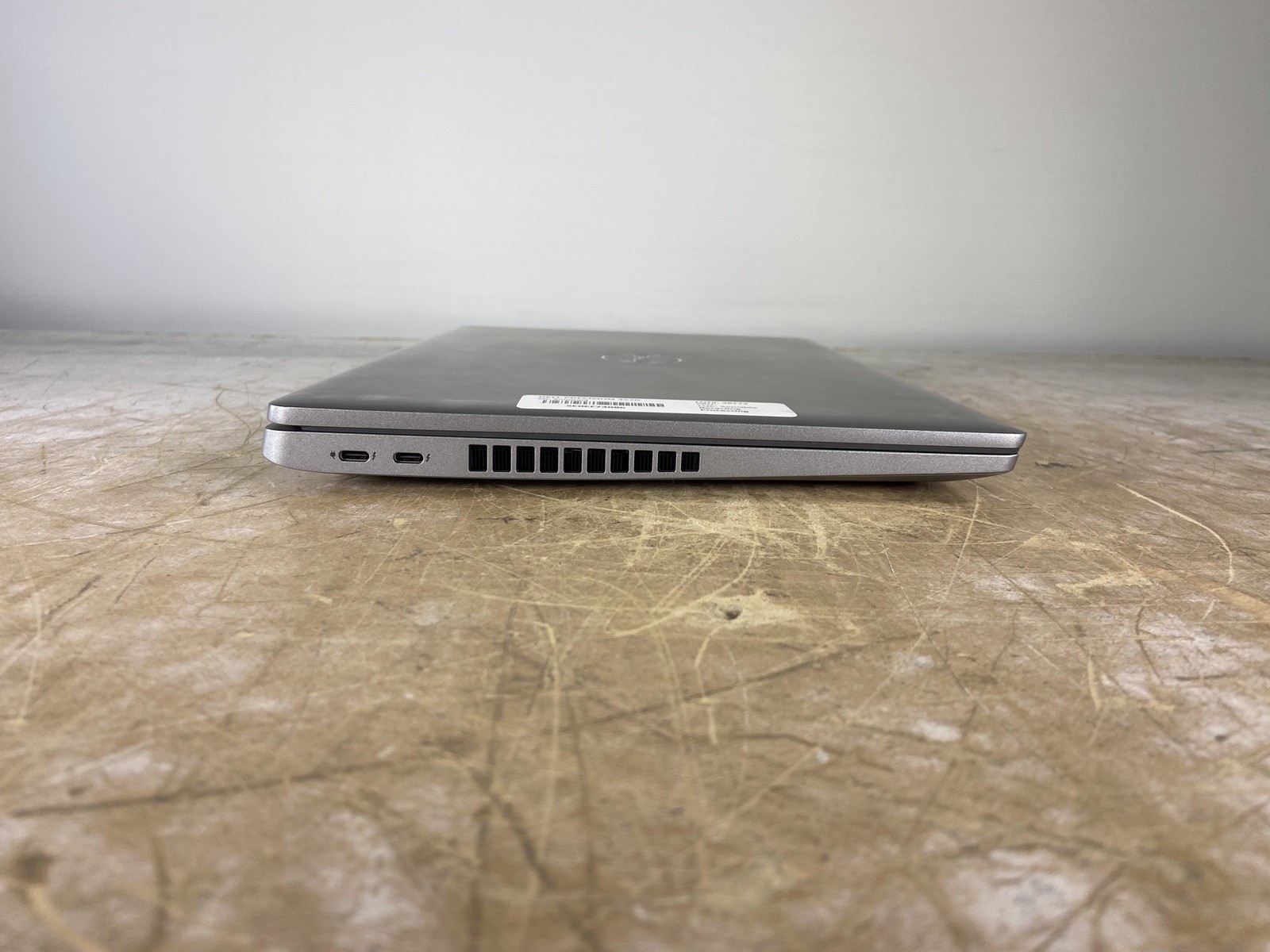DELL PRECISION 3570 I5-1235U @ 0.9GHz, 8GB RAM, NO HDD/OS – (FOR PARTS)