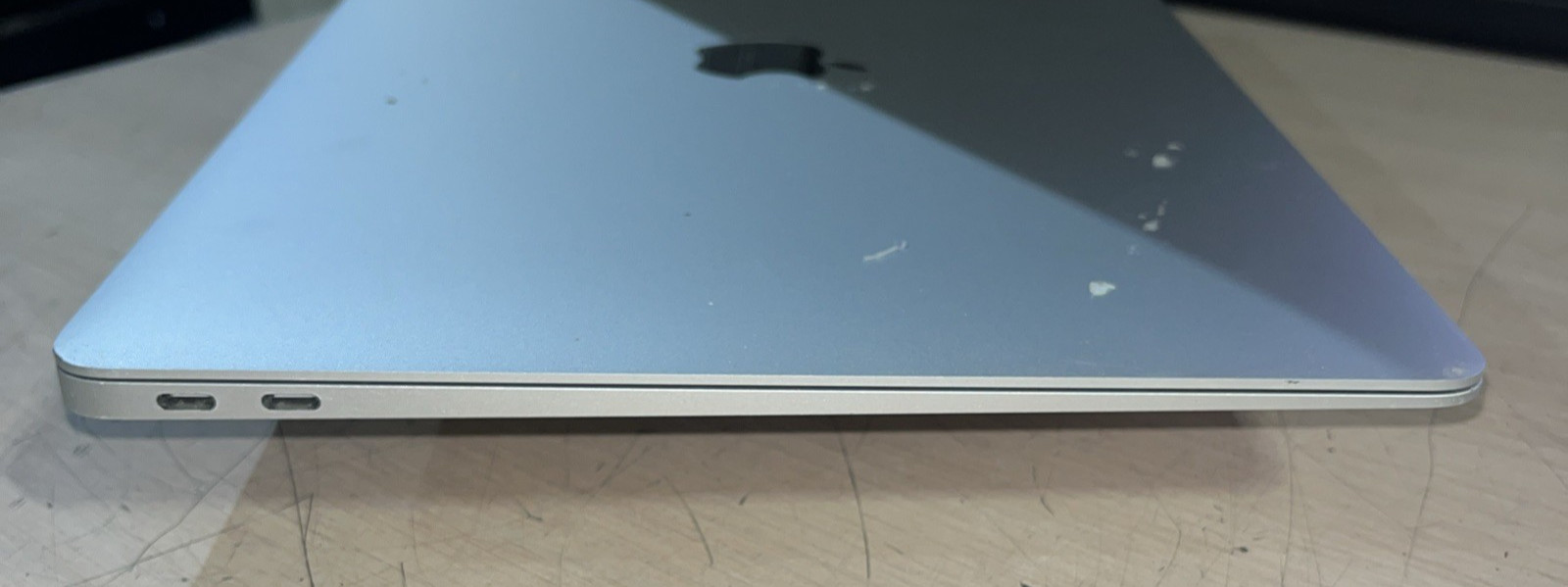 APPLE MACBOOK AIR 13″ SCISSOR, 2020 CORE I3-1000NG4 1.1GHZ 8GB RAM 256SSD