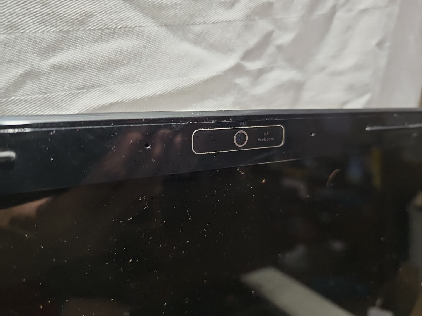 HP PAVILLION dv7-1260us. PARTS OR REPAIR. 17” SCREEN.