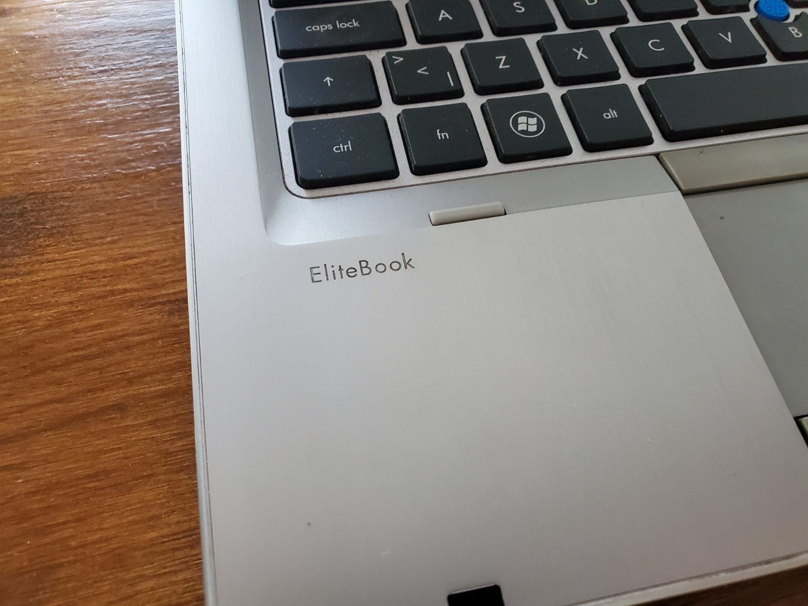 HP Elitebook 8460p Laptop – i5-2450M, 64gb SSD, 8gb RAM.