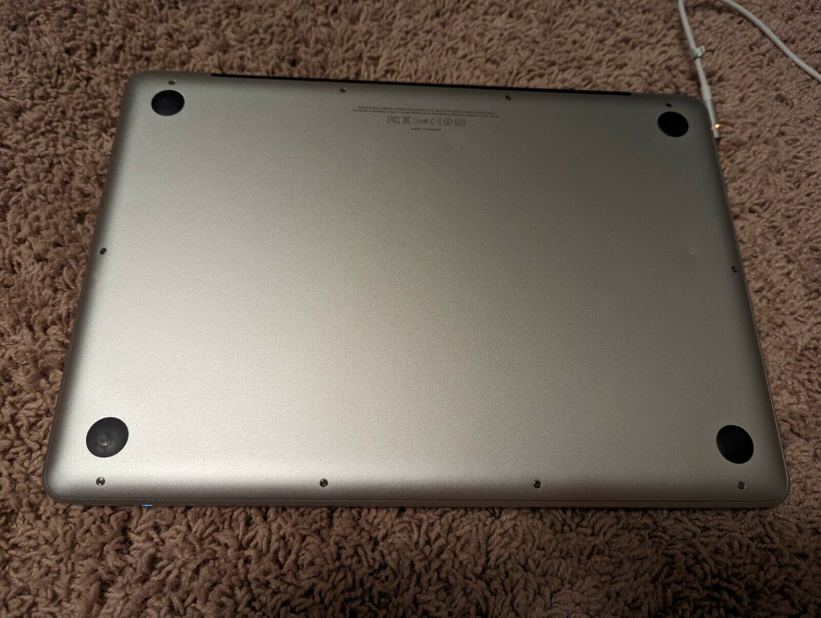 Apple MacBook Pro A1278 i5 13.3″ Laptop – MC700LL/A