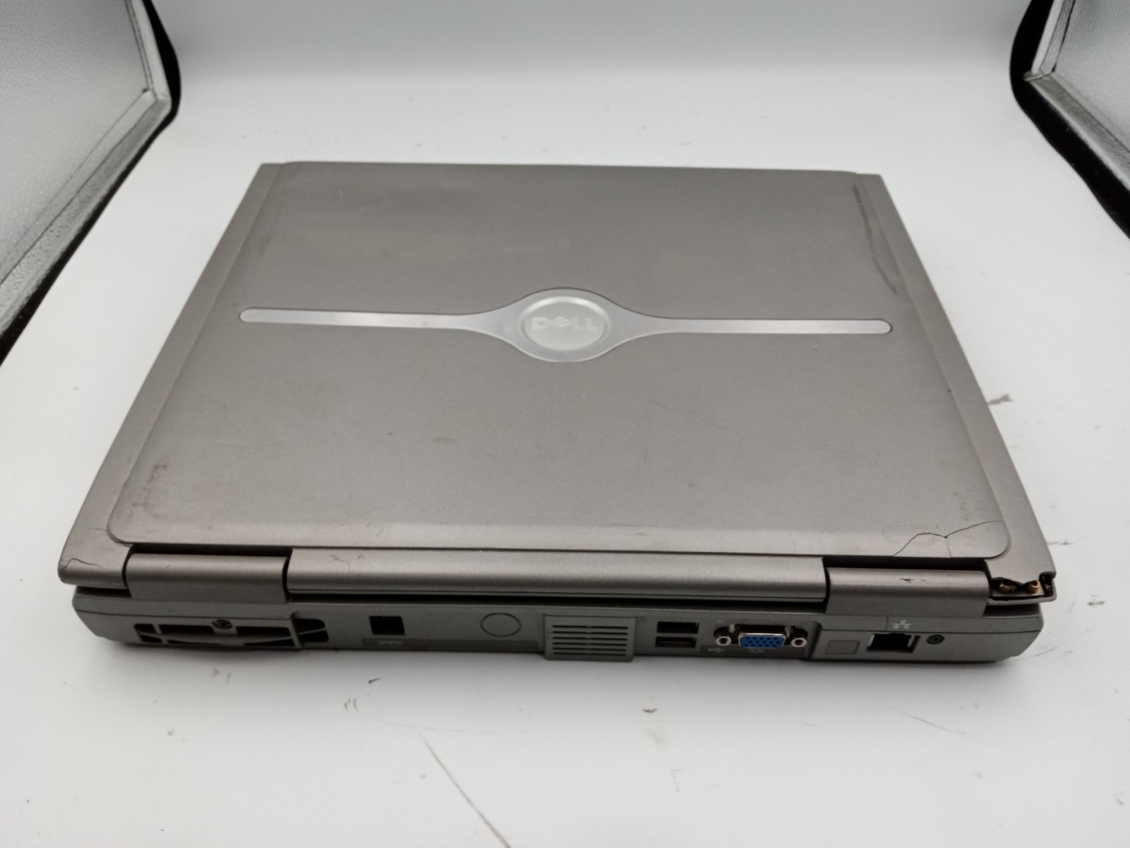 Dell Inspiron 1150 14″ Laptop Pentium 4 2.8GHz 512MB RAM -BAD TOUCHPAD -RR