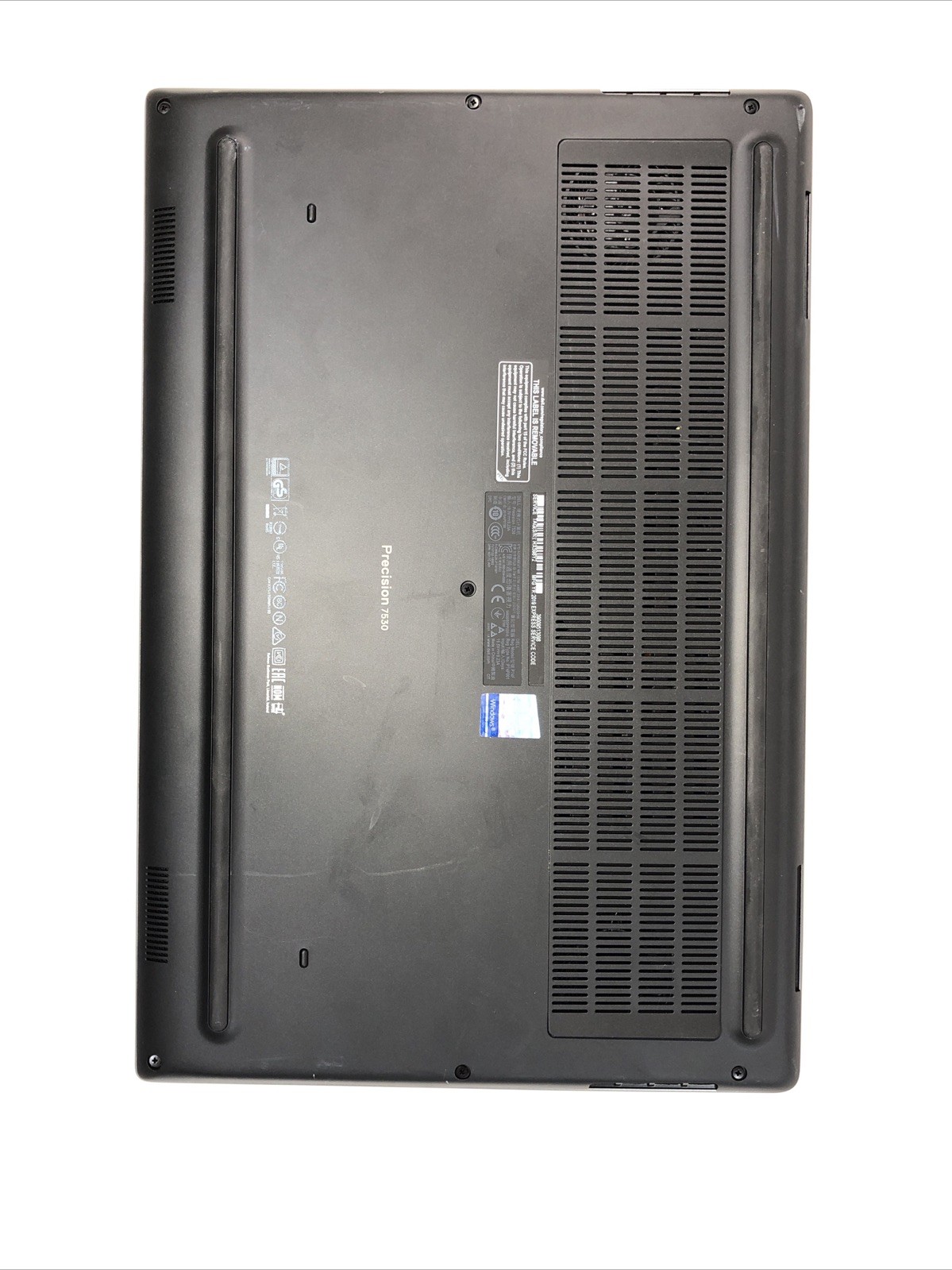 Dell Precision 7530, Intel Core i7-8750H, Quadro P1000, 16GB RAM, 512GB SSD, W11