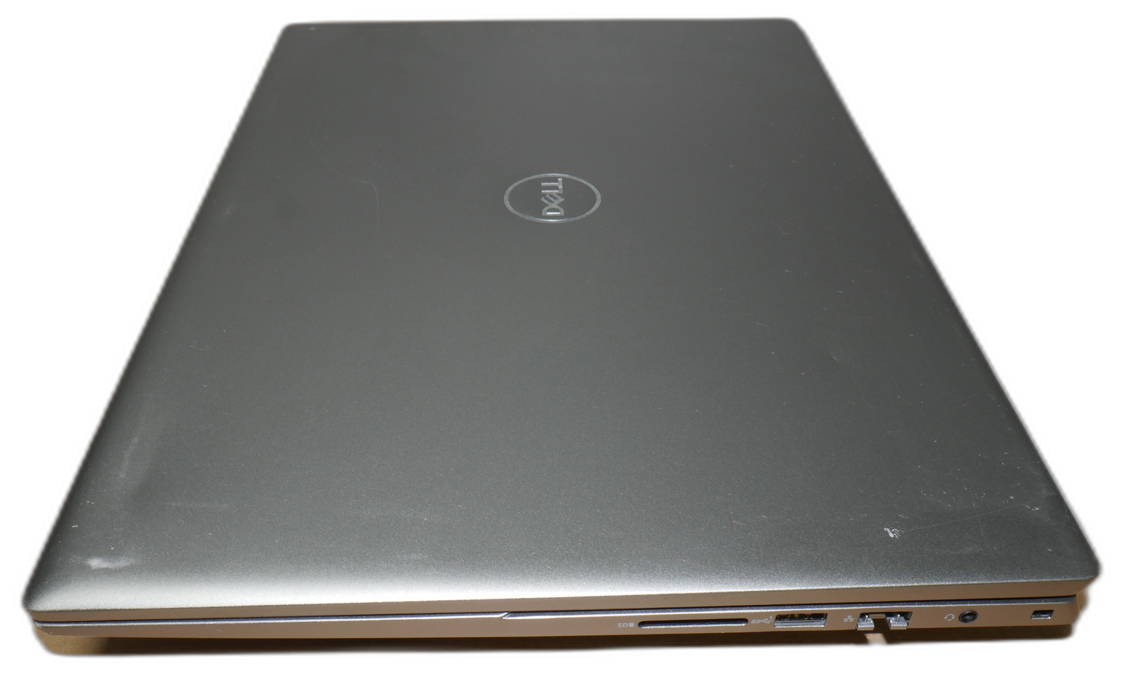 Dell Vostro 5620 Intel Core i5-1240P 0GHz 16 GB 256GB SSD 16″ Win 11 Pro CF