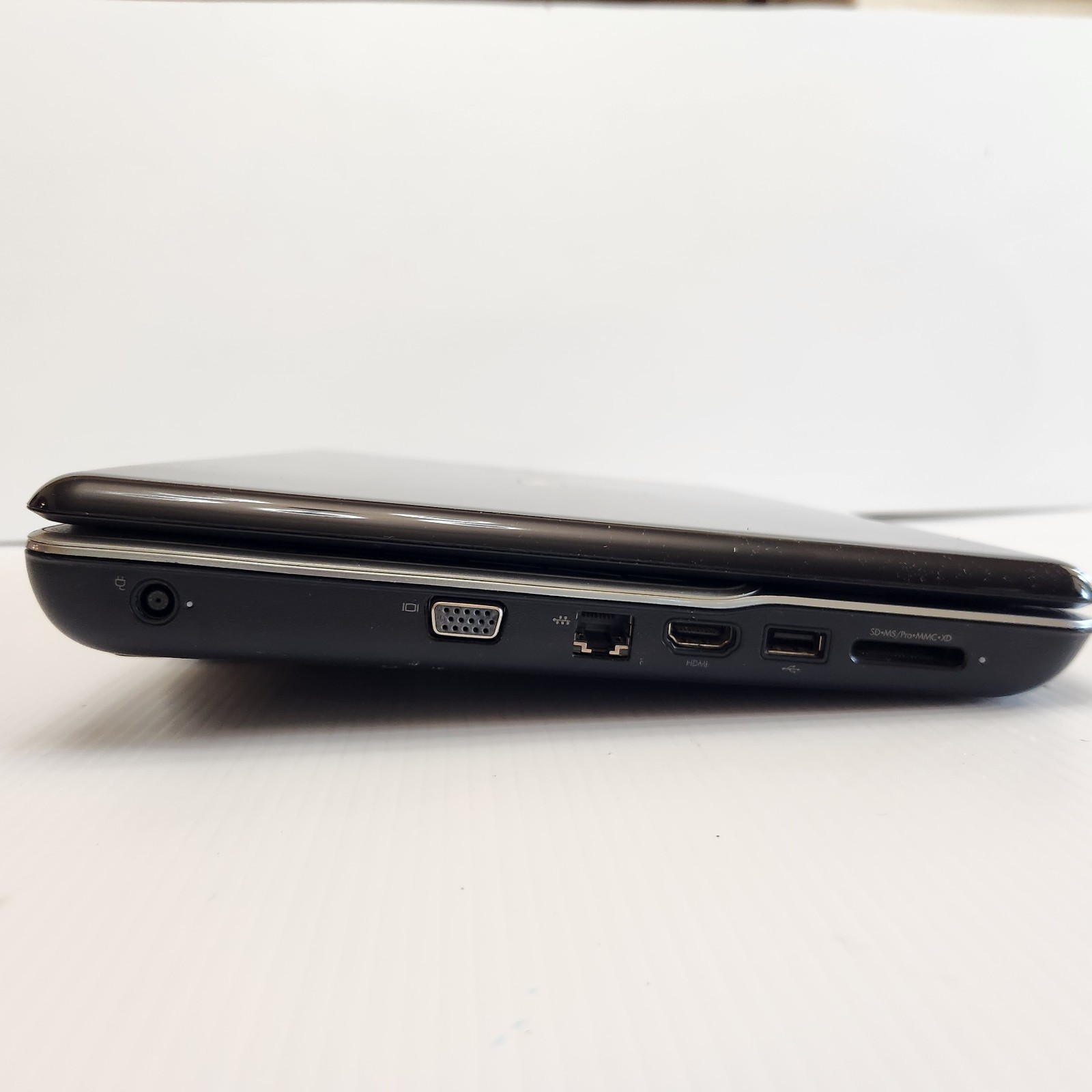 HP G60-230US 16″ Laptop Pentium Dual-Core T4200 2.0GHz 3GB RAM 320GB Vista
