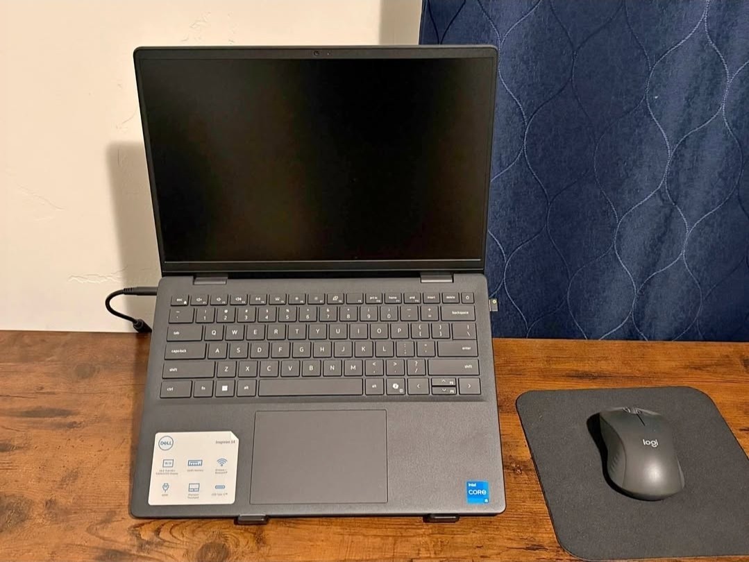 Dell Inspiron 14 5440| 14″|intel Core i5-1334U 16GB DDR5,512GB under the warrnty