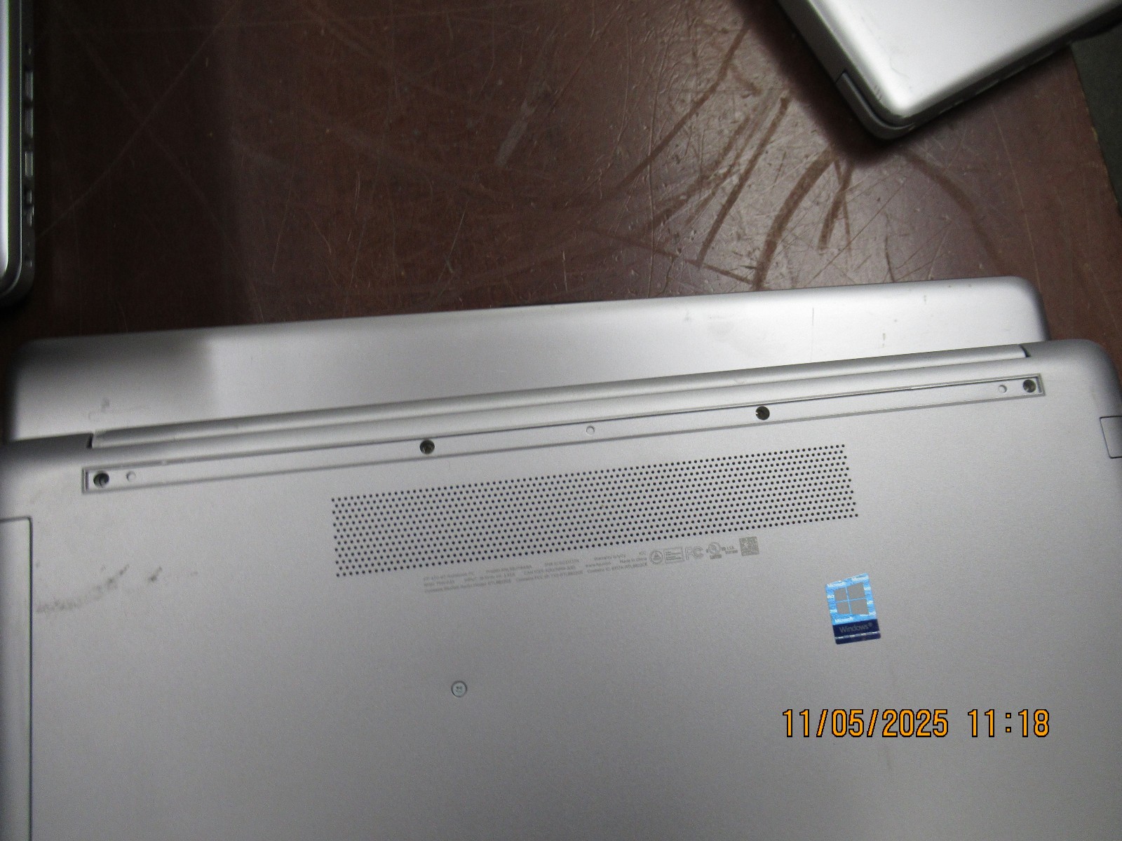 HP 470 G7 NoteBook i7-10510U 1.80GHz 16GB 240GB M2SSD Radeon R7 Laptop +AC[NO OS