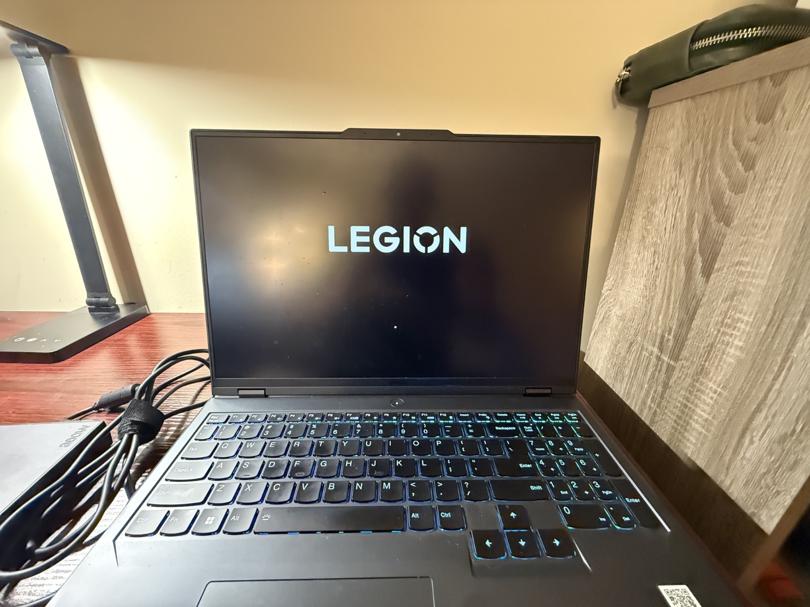 Lenovo Legion Pro 5 16ARX8 16” QHD+ 165Hz Ryzen 7 7745HX RTX 4060 1TB SSD