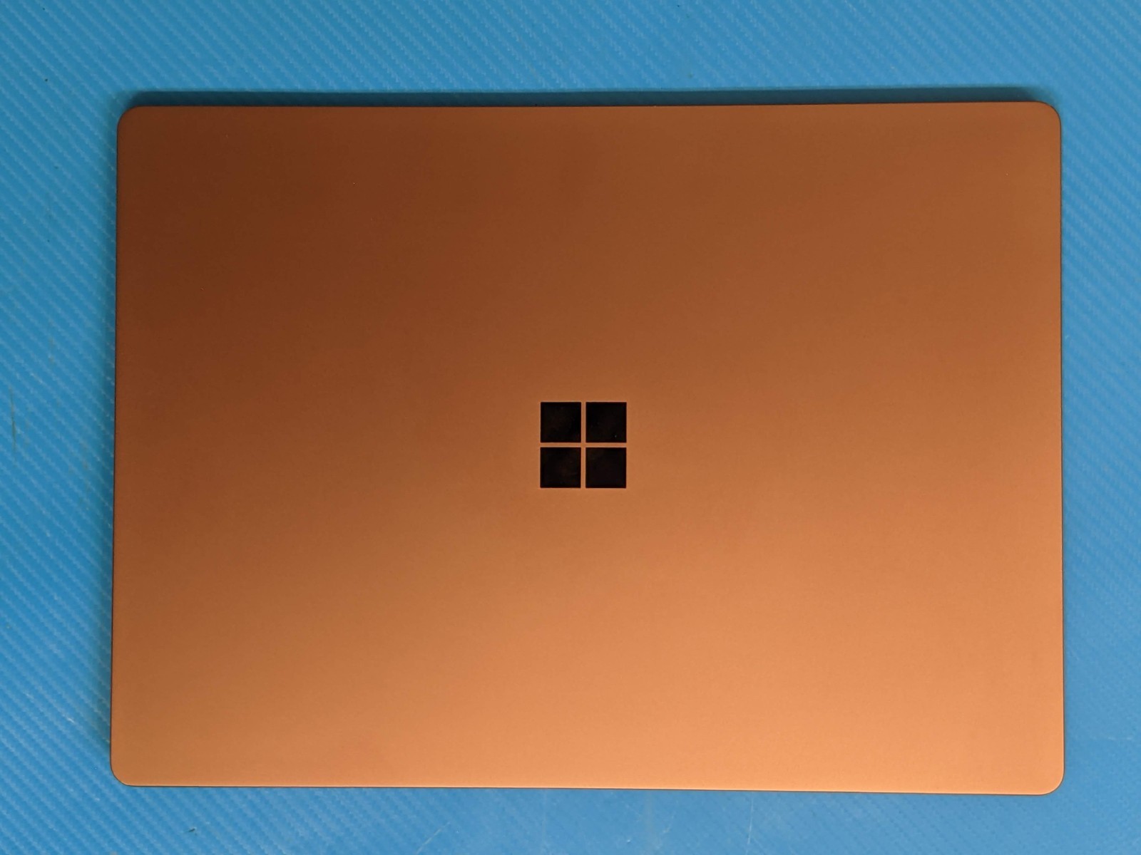 MS Surface Laptop 2 1769 13.5″ 2256×1504 TOUCH i7-8th 1.9GHz 16GB 512GB SSD W11P