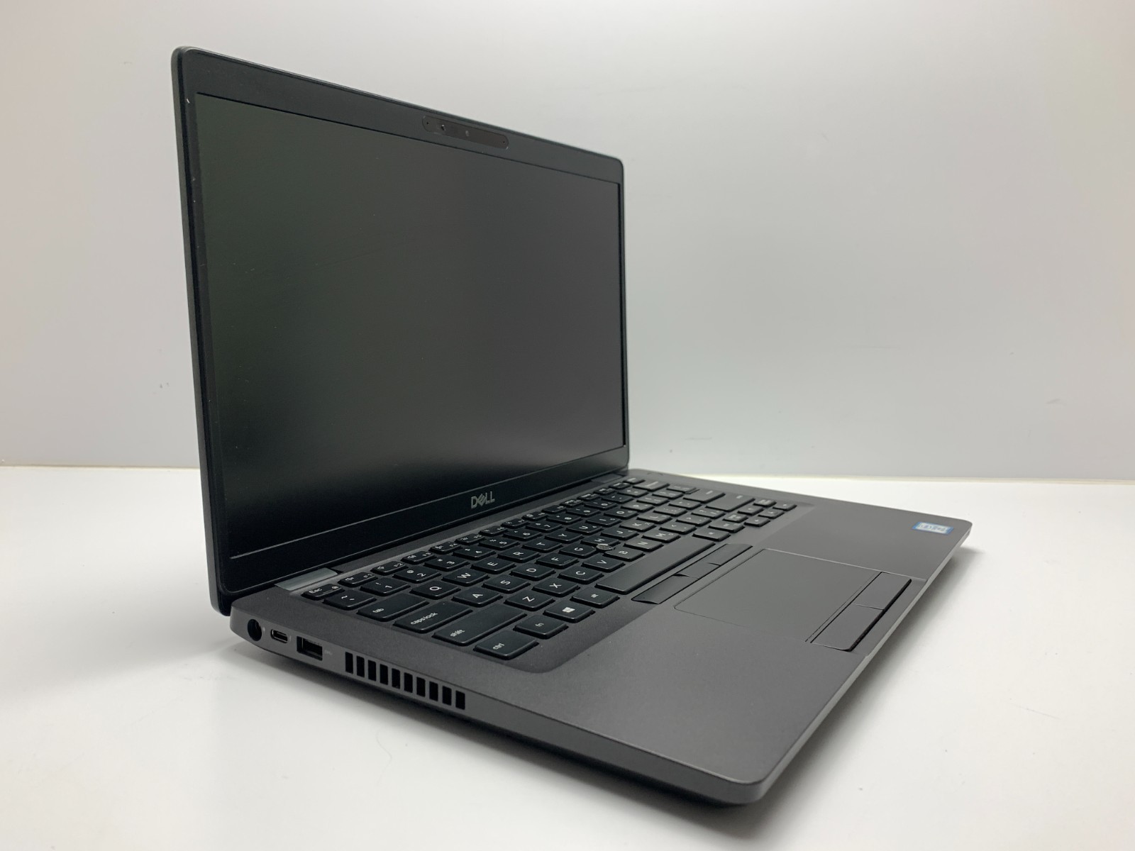 Dell Latitude 5401 | i5-9400H | 8GB RAM | 256GB SSD | LINUX | LOW BATTERY