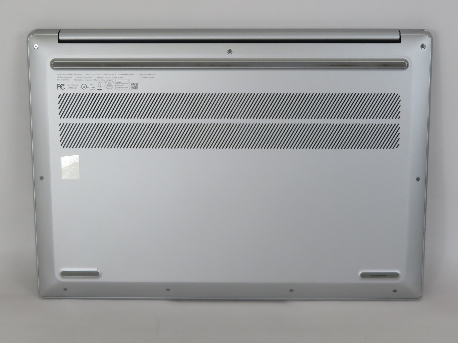 Lenovo IdeaPad Slim 5 16IRU9 CORE 7 150U 1.8GHz 8GB RAM 512GB Windows 11