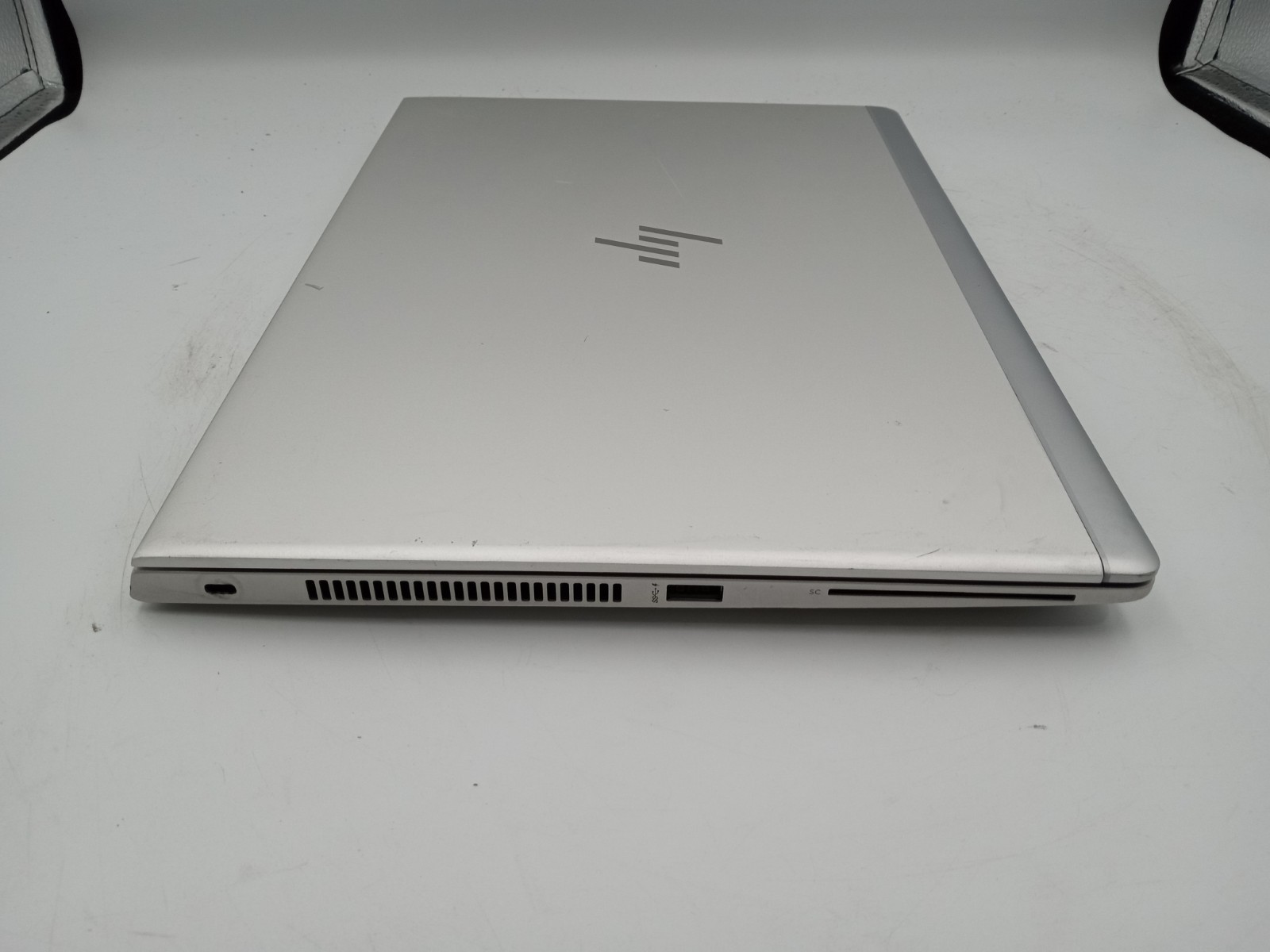 HP EliteBook 745 G6 14″ Touchscreen AMD R5 3500U 4GB 128GB Windows 11 NO BATTERY