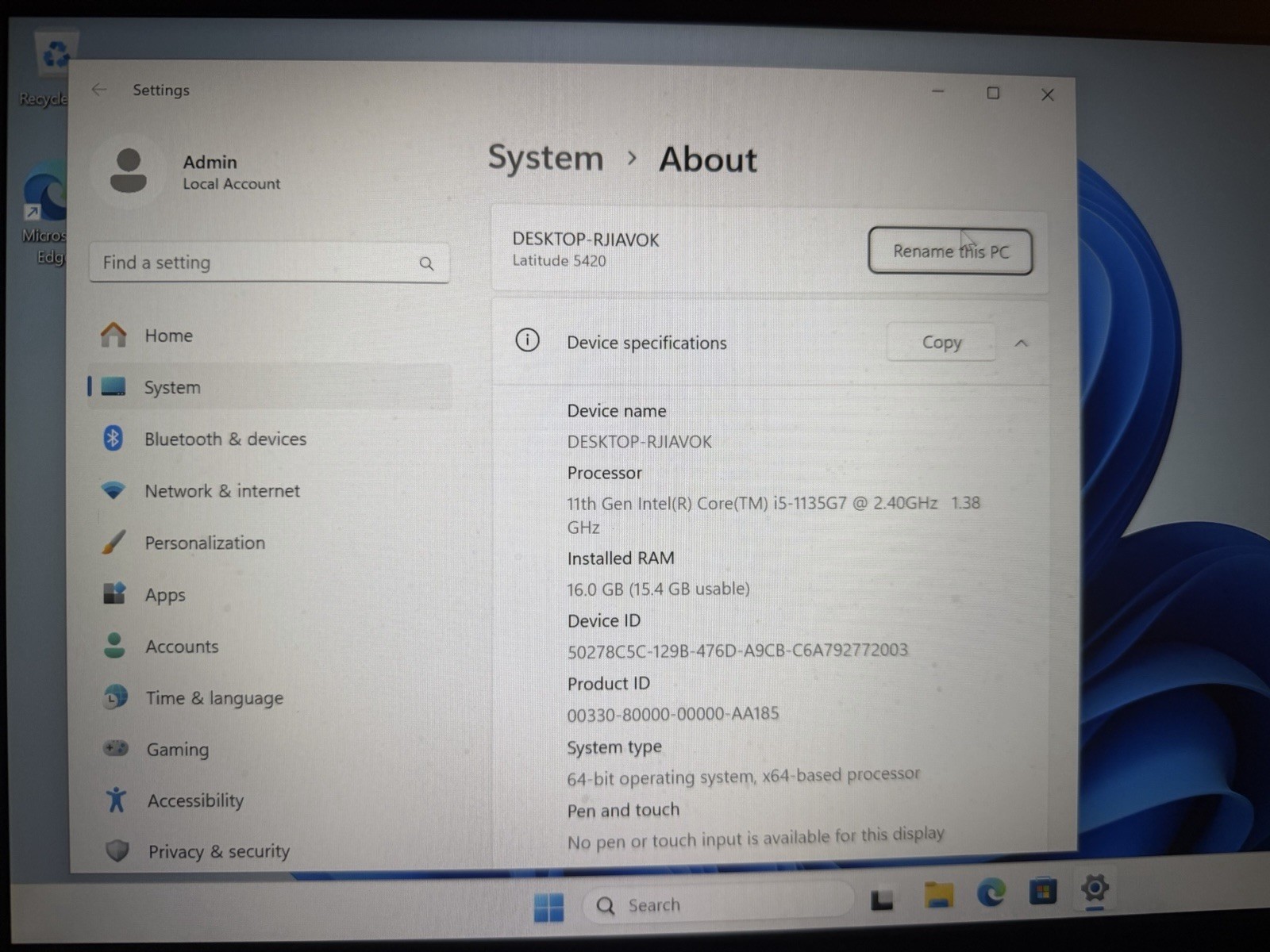 Dell Latitude 5420 Laptop 2.4 GHz Intel i5-1135G7 16GB RAM 256GB SSD Webcam 14″