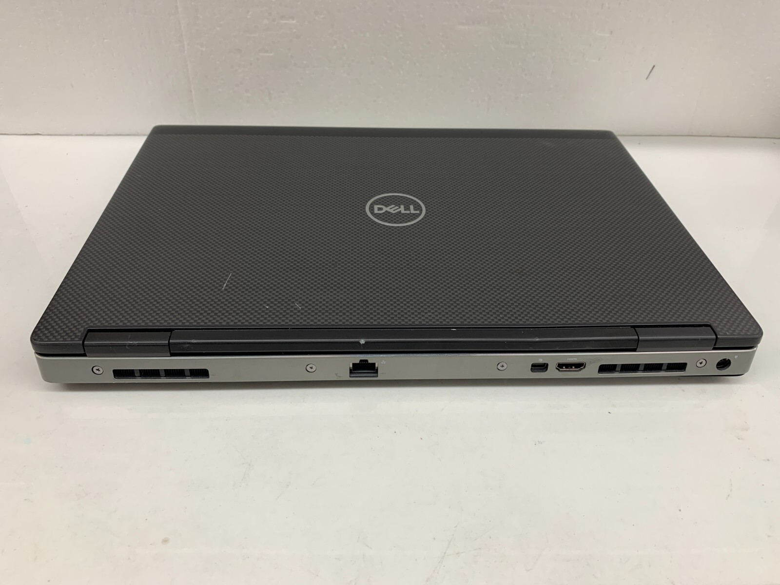 Dell Precision 7530 Laptop Intel i7-8750H 2.2GHz 32GB RAM 256GB NVIDIA P1000
