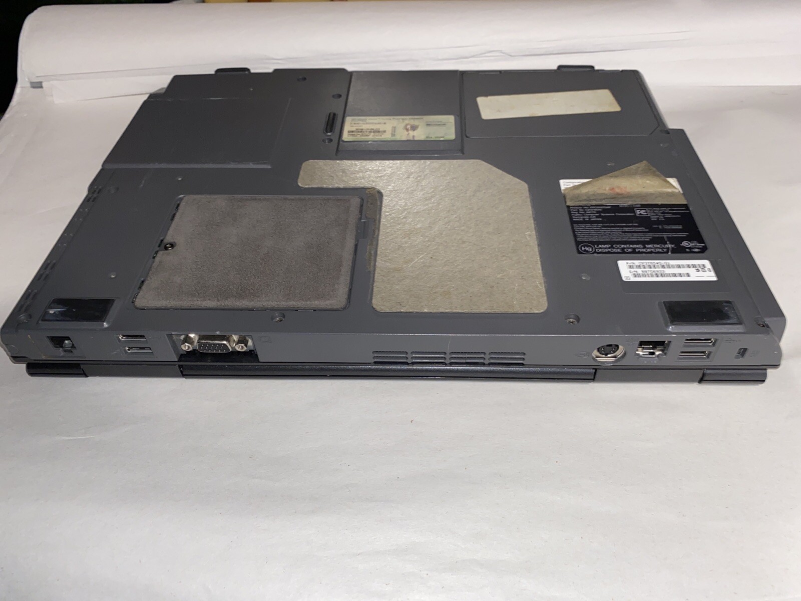 Fujitsu LifeBook A Series A6120 Laptop (FPCR32707) LCD Screen Parts
