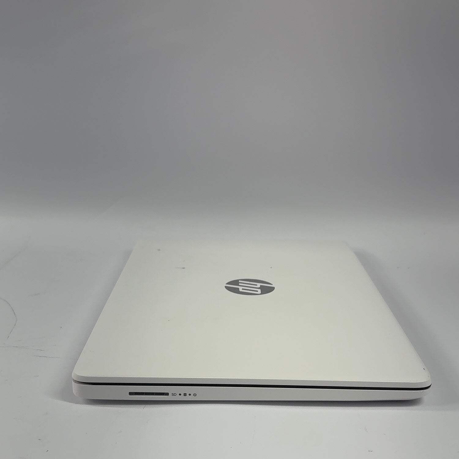 HP Laptop 14-DQ3000DX 14″ Celeron N4500 1.1GHz 4GB RAM 64GB SSD