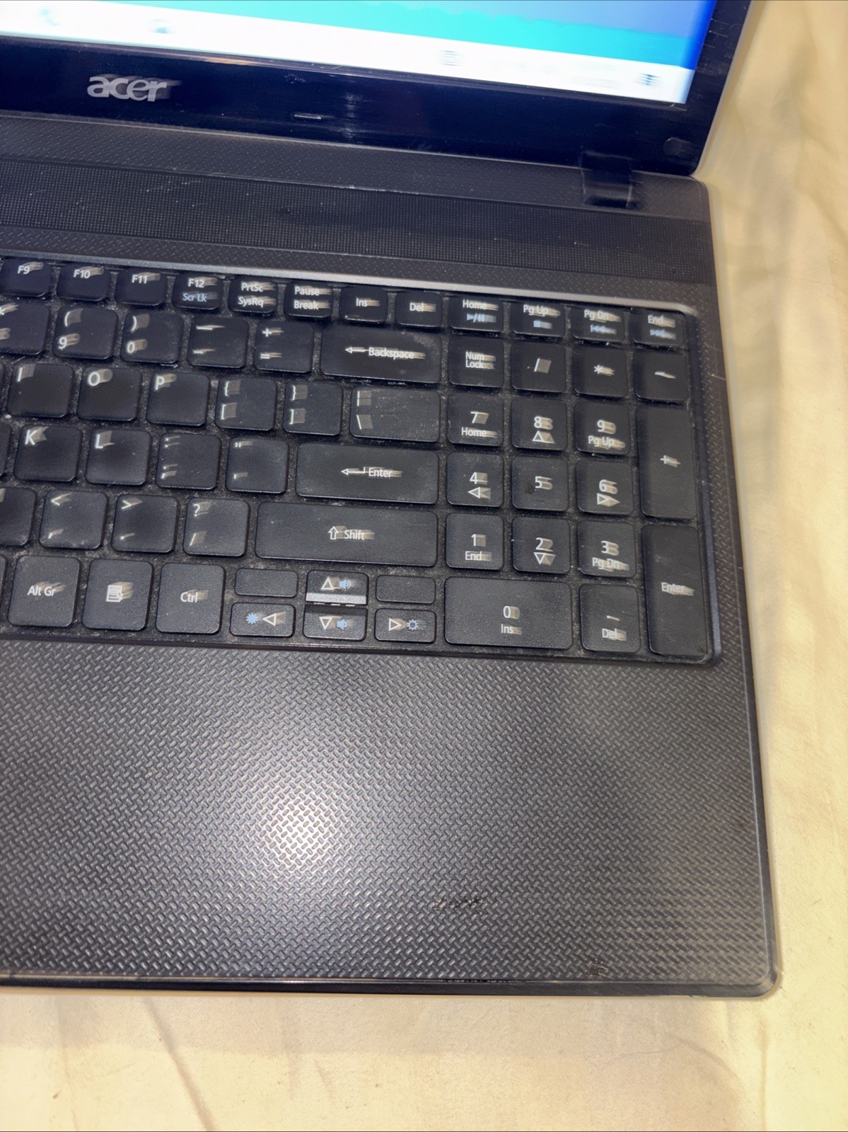Acer Aspire 5552-3691 AMD Athlon II P340 2.2GHz 4GB RAM 250GB HDD