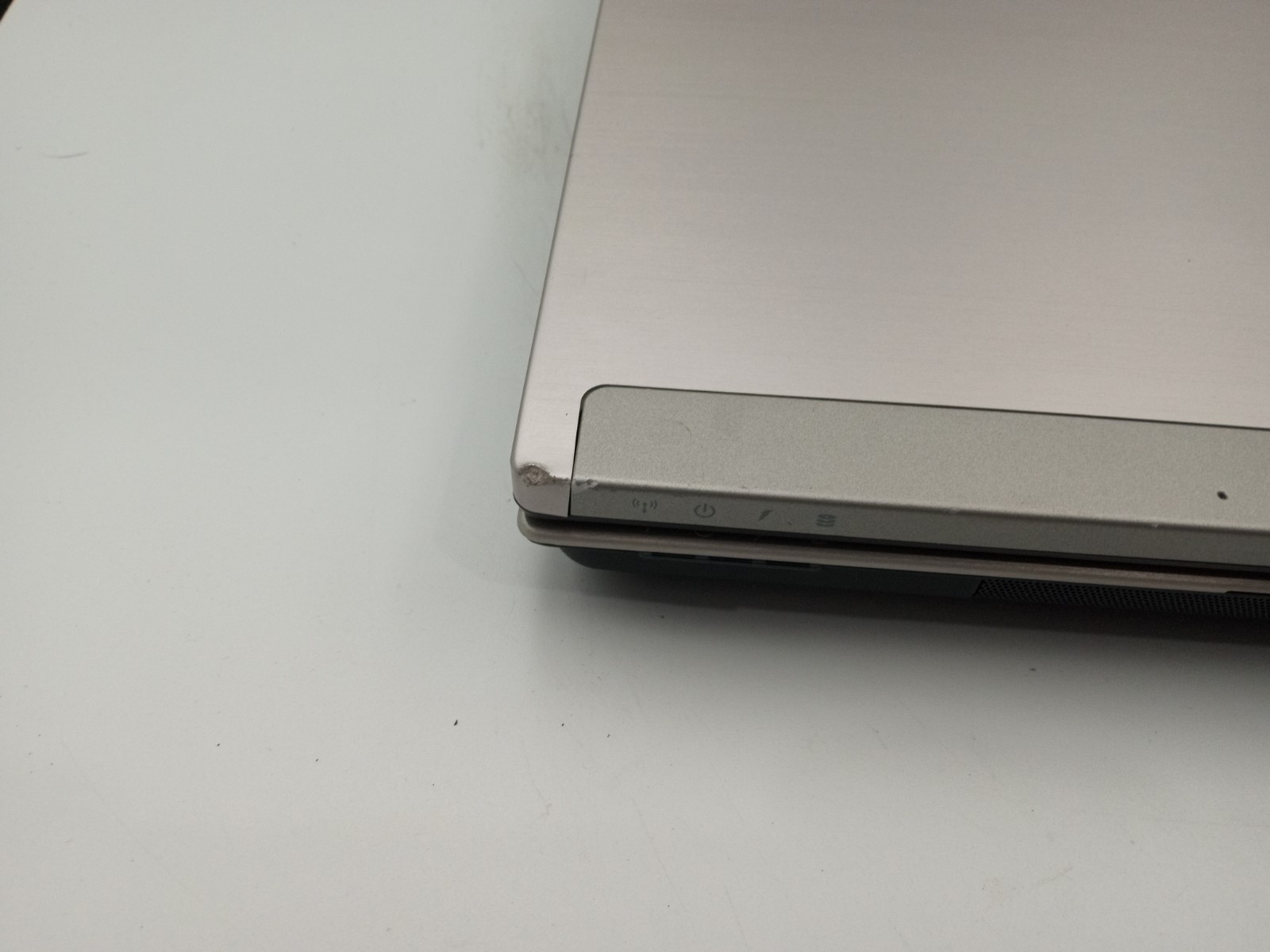 HP EliteBook 6930p 14″ Laptop Intel C2D 2.53GHz 4GB RAM 160GB HDD XP – READ -RR