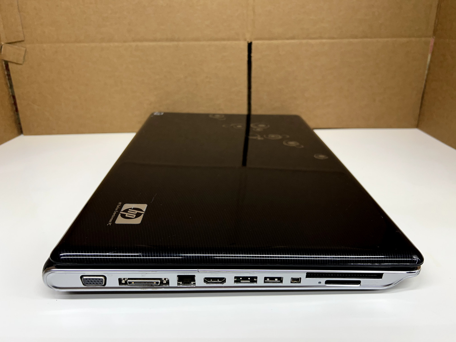 HP dv7-2112TX Laptop PC 1TB HDD 4GB Memory Intel Core 2 Duo Windows Vista
