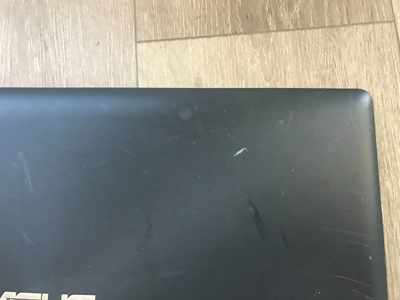 ASUS X553M 15.6″ TouchScreenI ntel Pentium N3540 2.16GHz 8GB RAM 1TB HDD Win 10